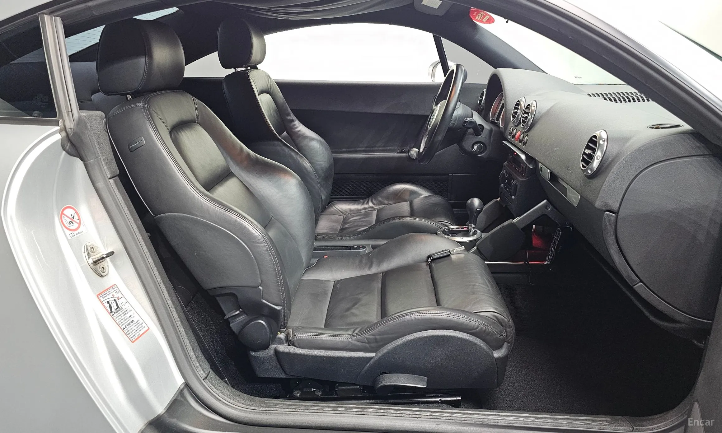 Audi TT превью 11