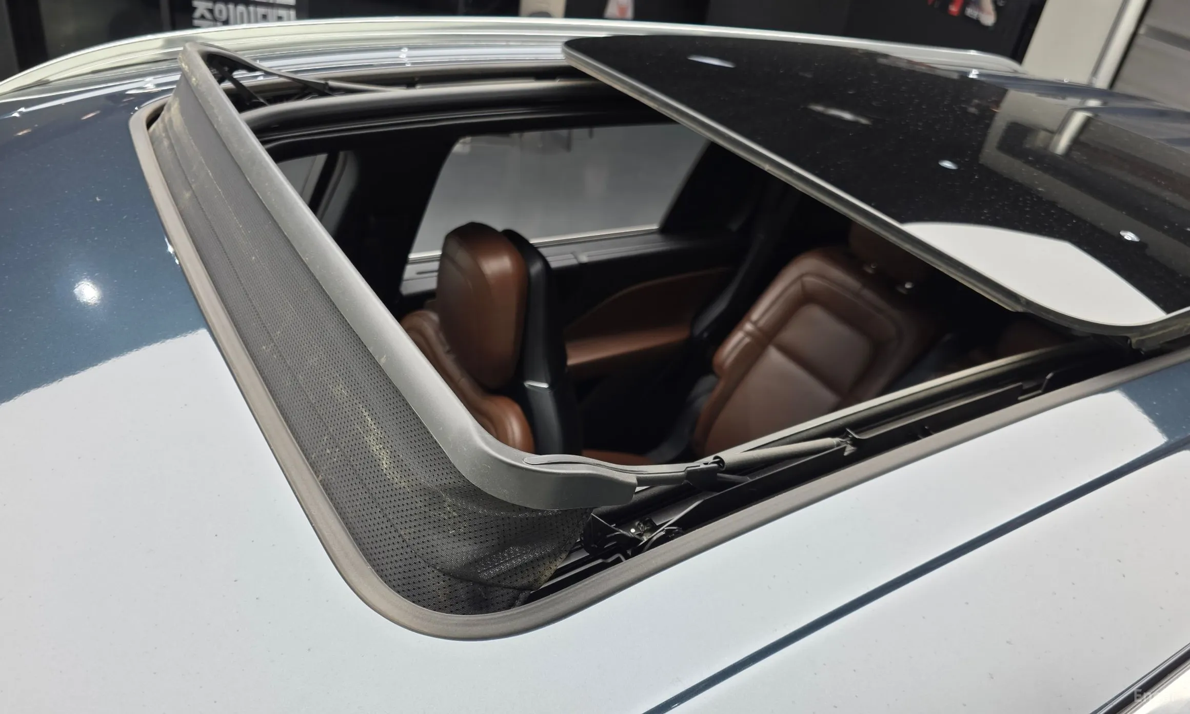 Lincoln Aviator 2nd Generation превью 19