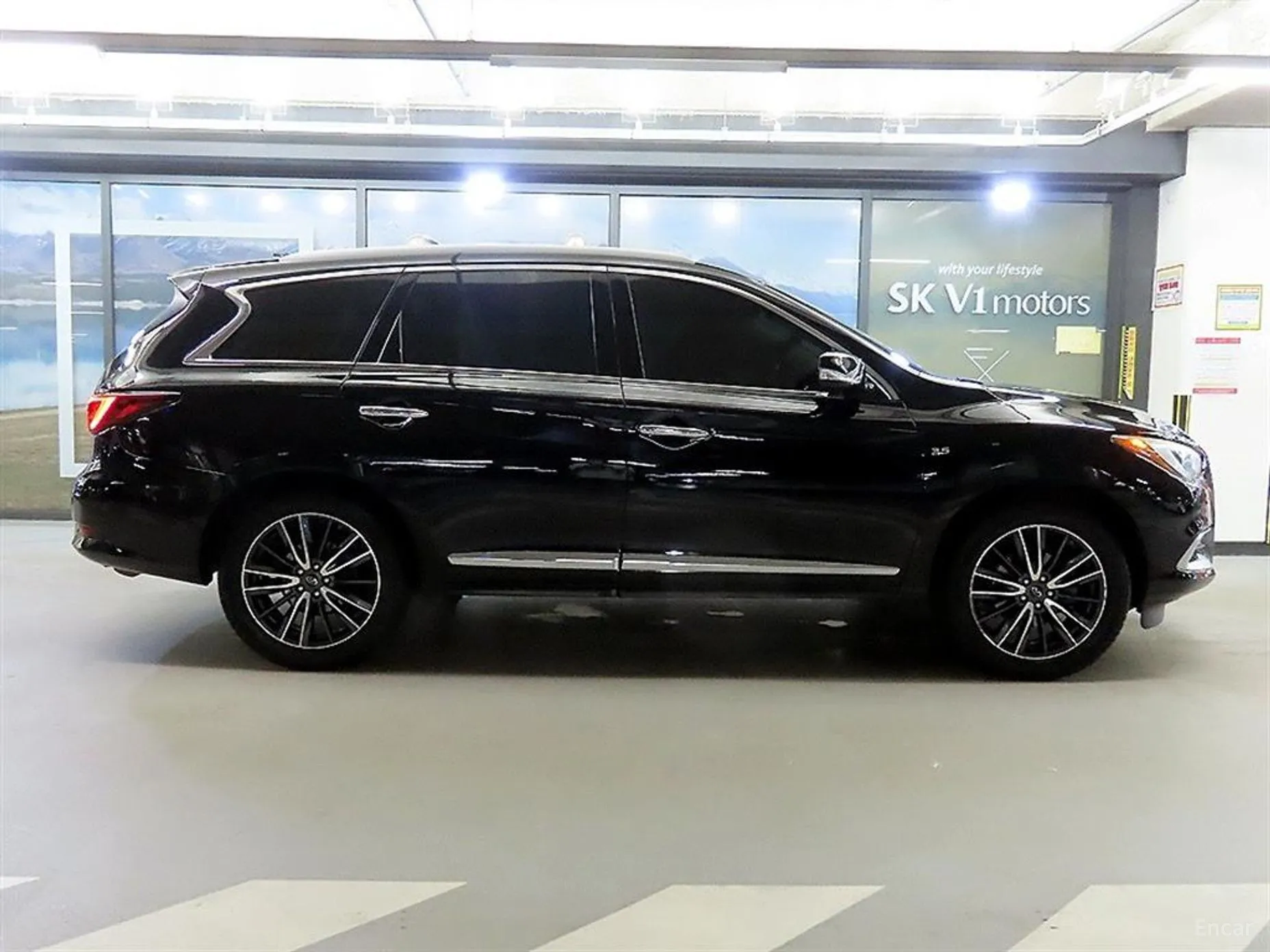 Infiniti QX60 превью 3