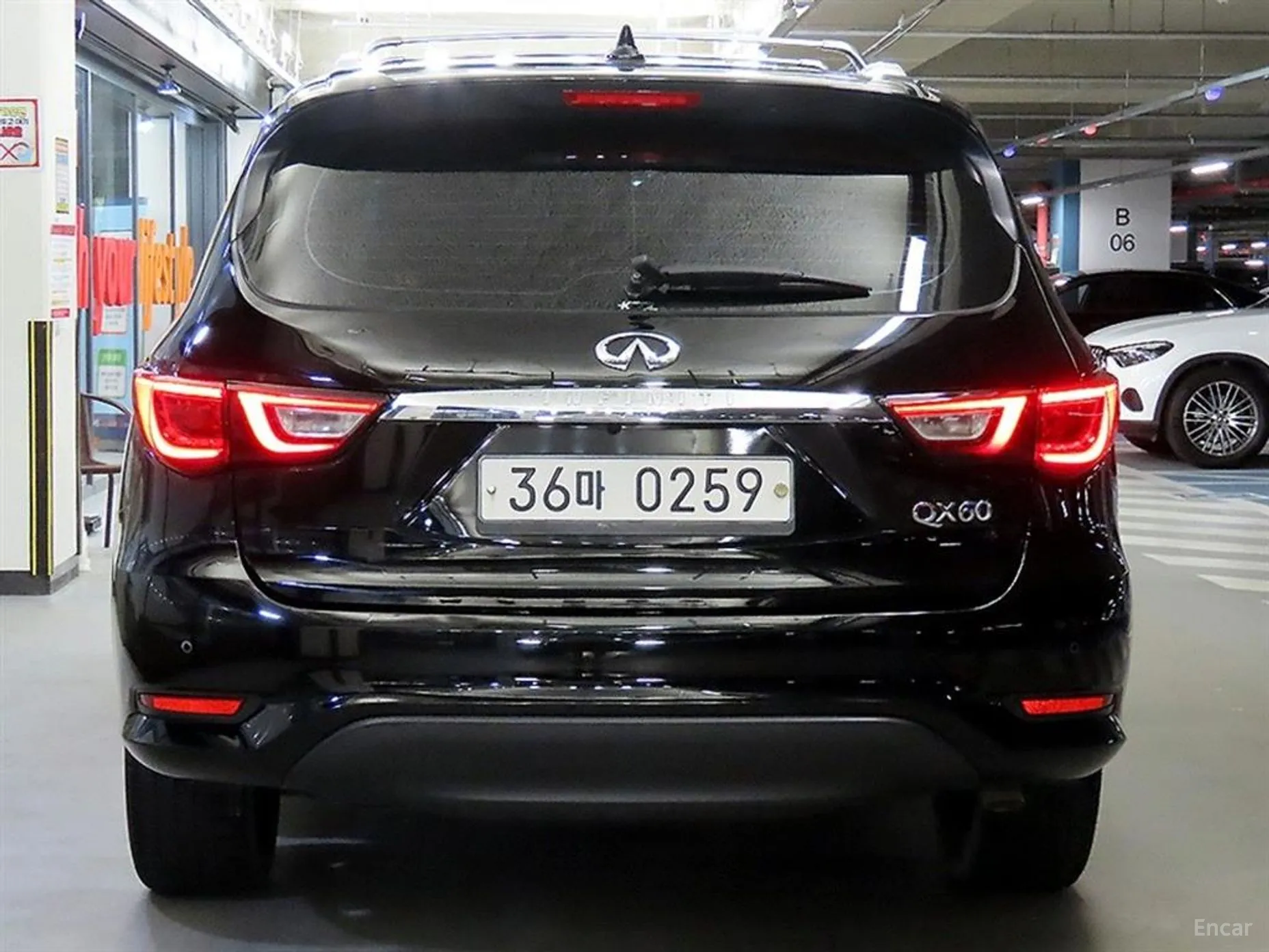 Infiniti QX60 превью 5