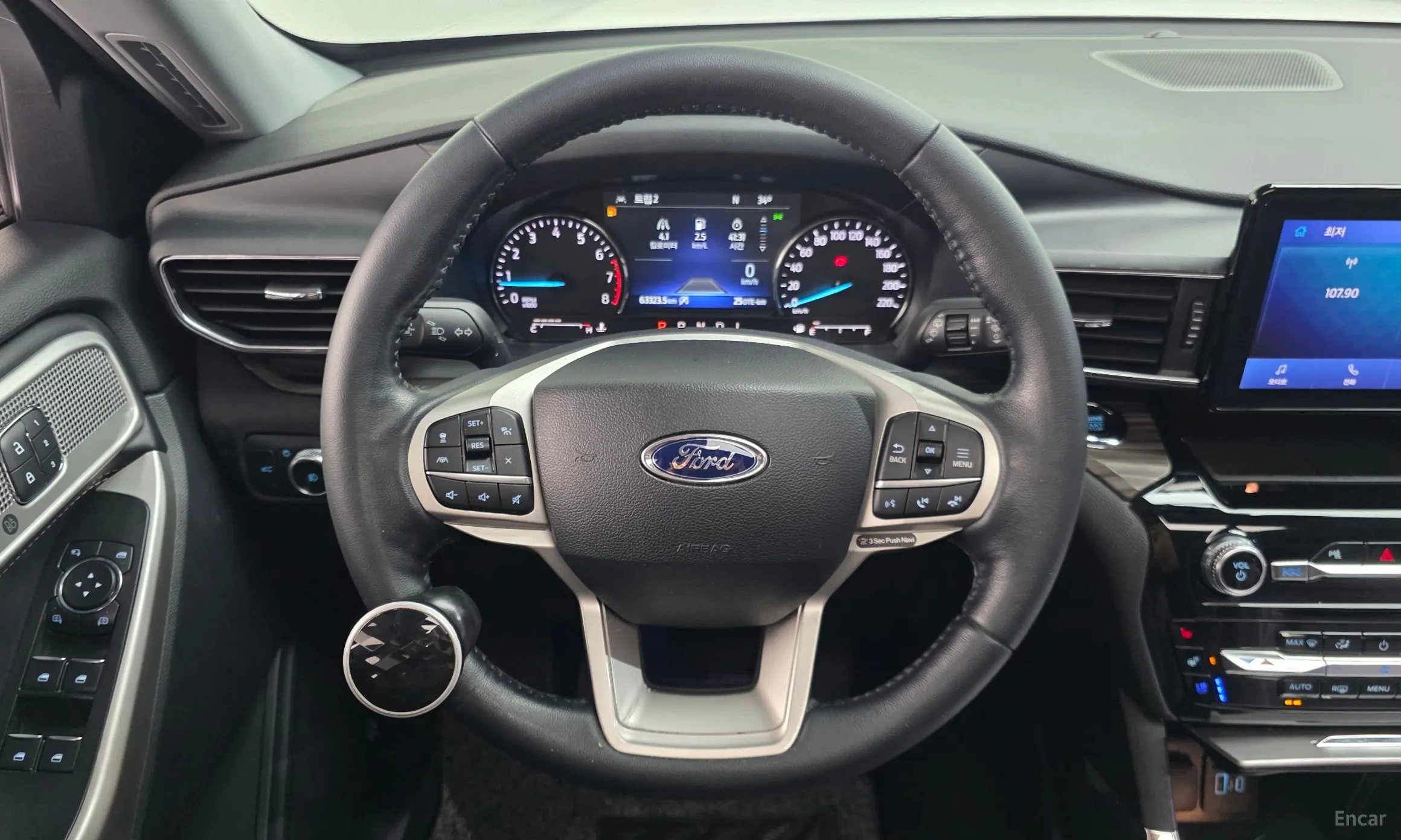 Ford Explorer 6th Generation превью 13