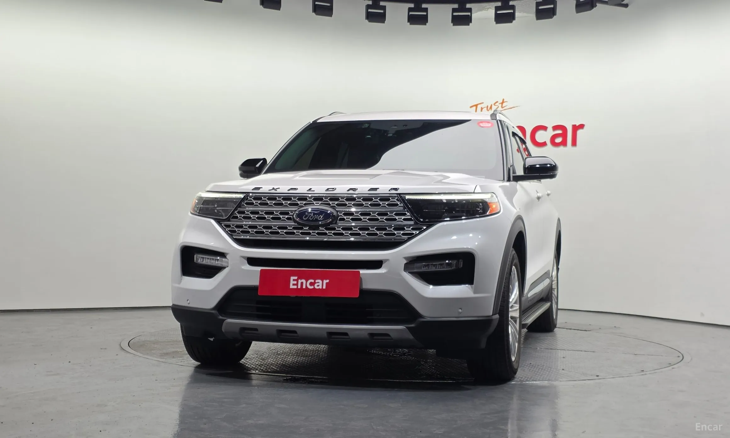 Ford Explorer 6th Generation превью 3