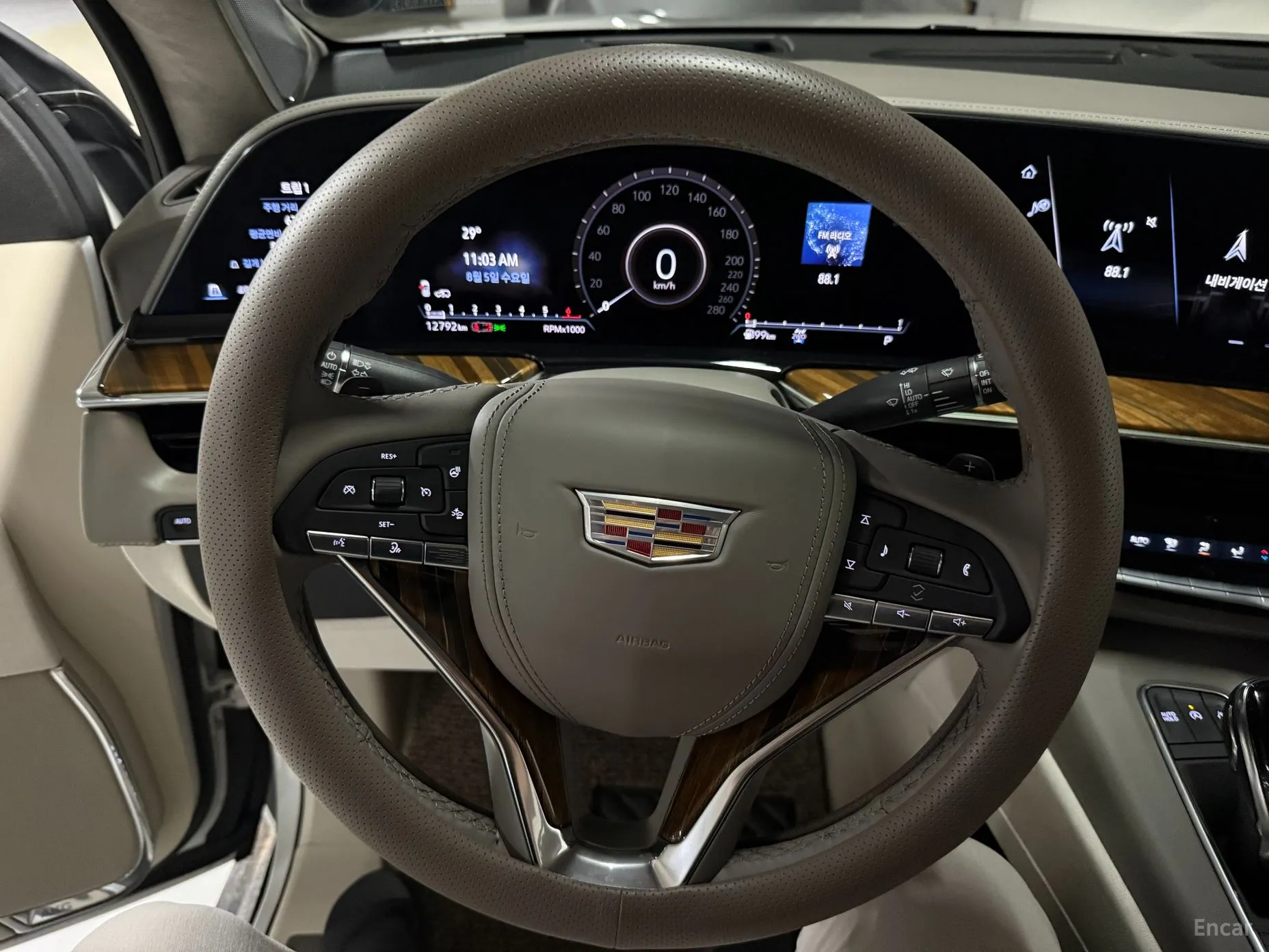 Cadillac Escalade 5th Generation превью 10