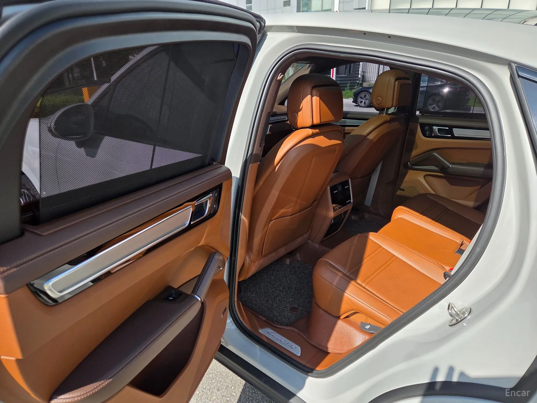 Porsche Cayenne (PO536) превью 13