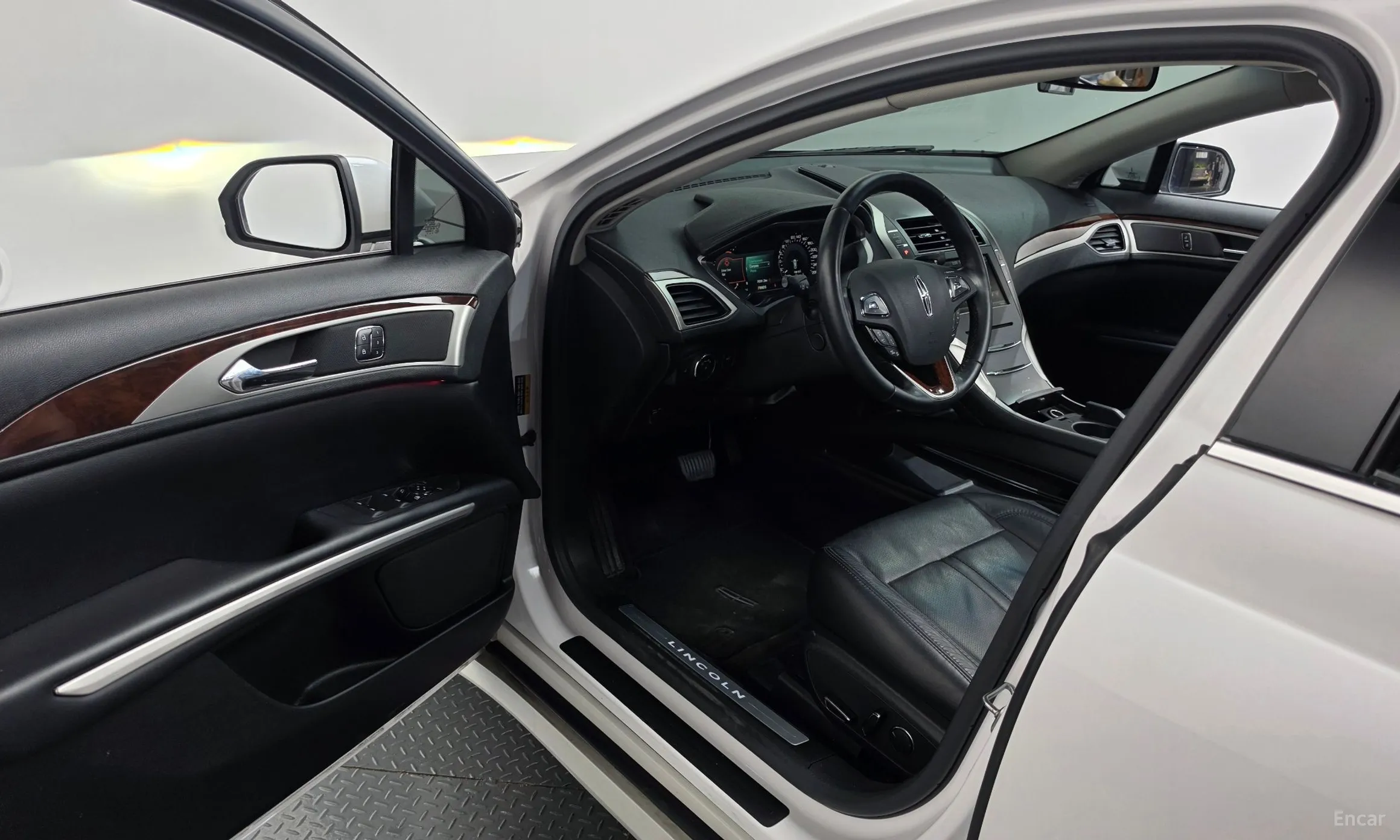 Lincoln New MKZ превью 10