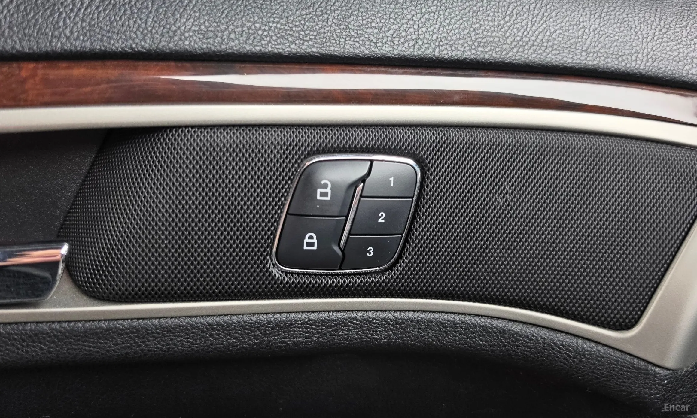 Lincoln New MKZ превью 17