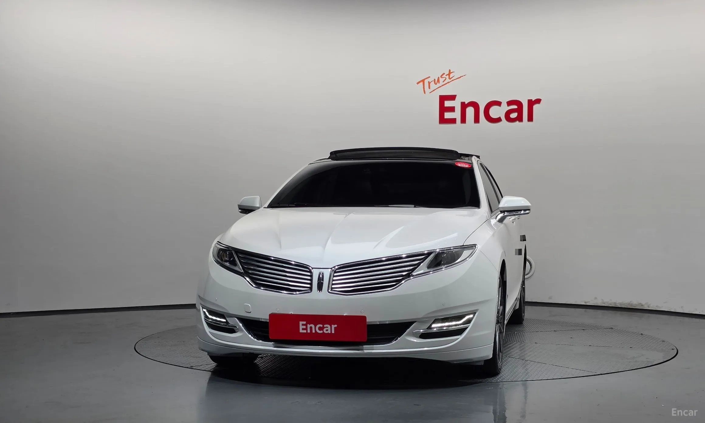 Lincoln New MKZ превью 3