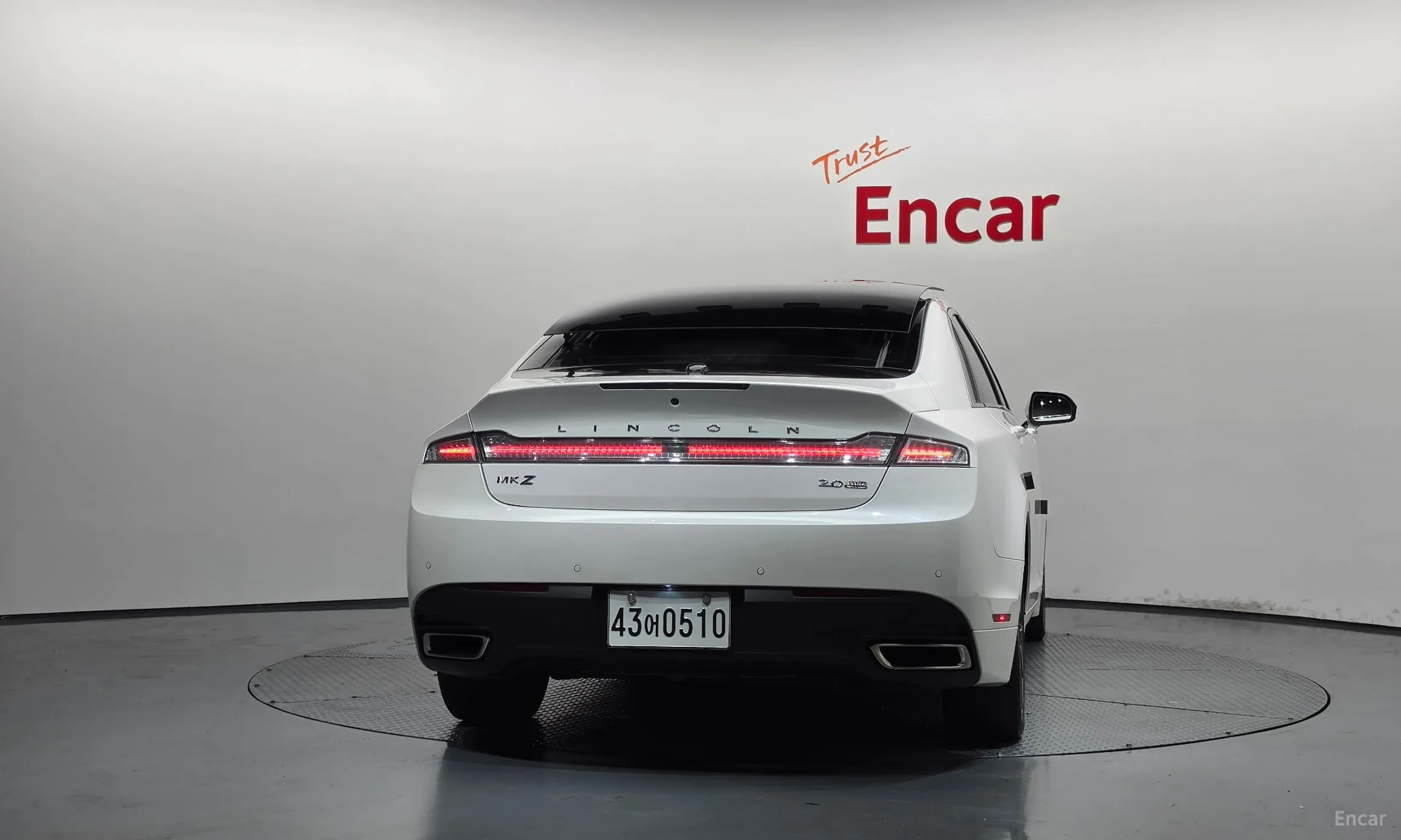 Lincoln New MKZ превью 4