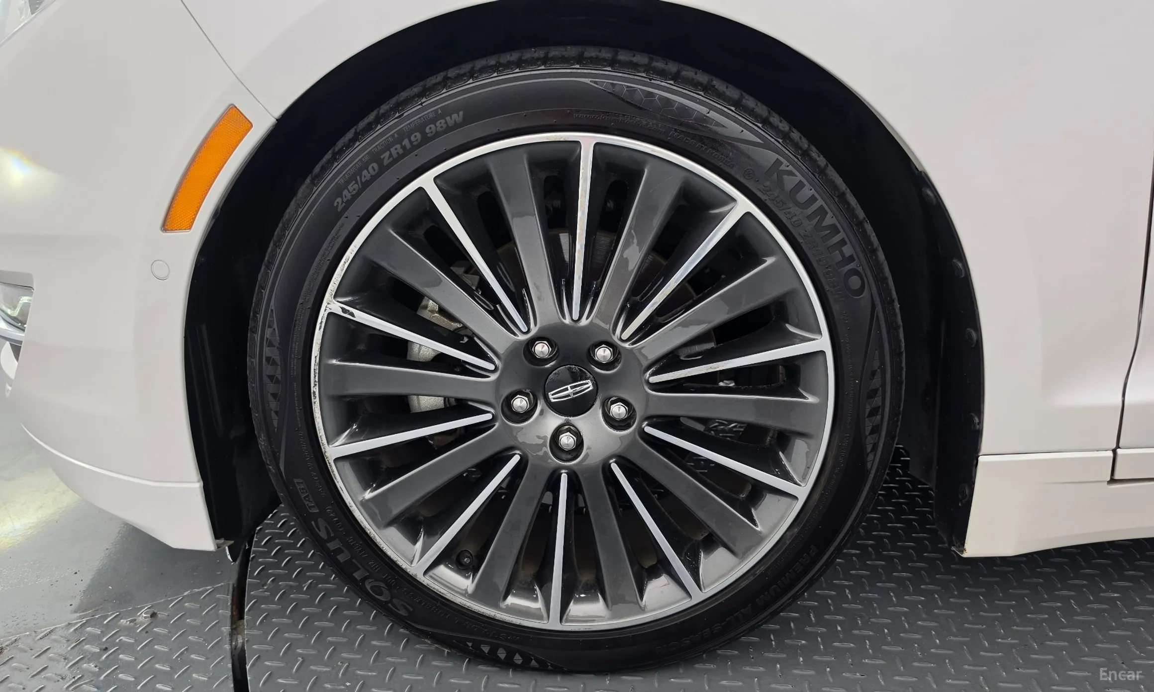 Lincoln New MKZ превью 5