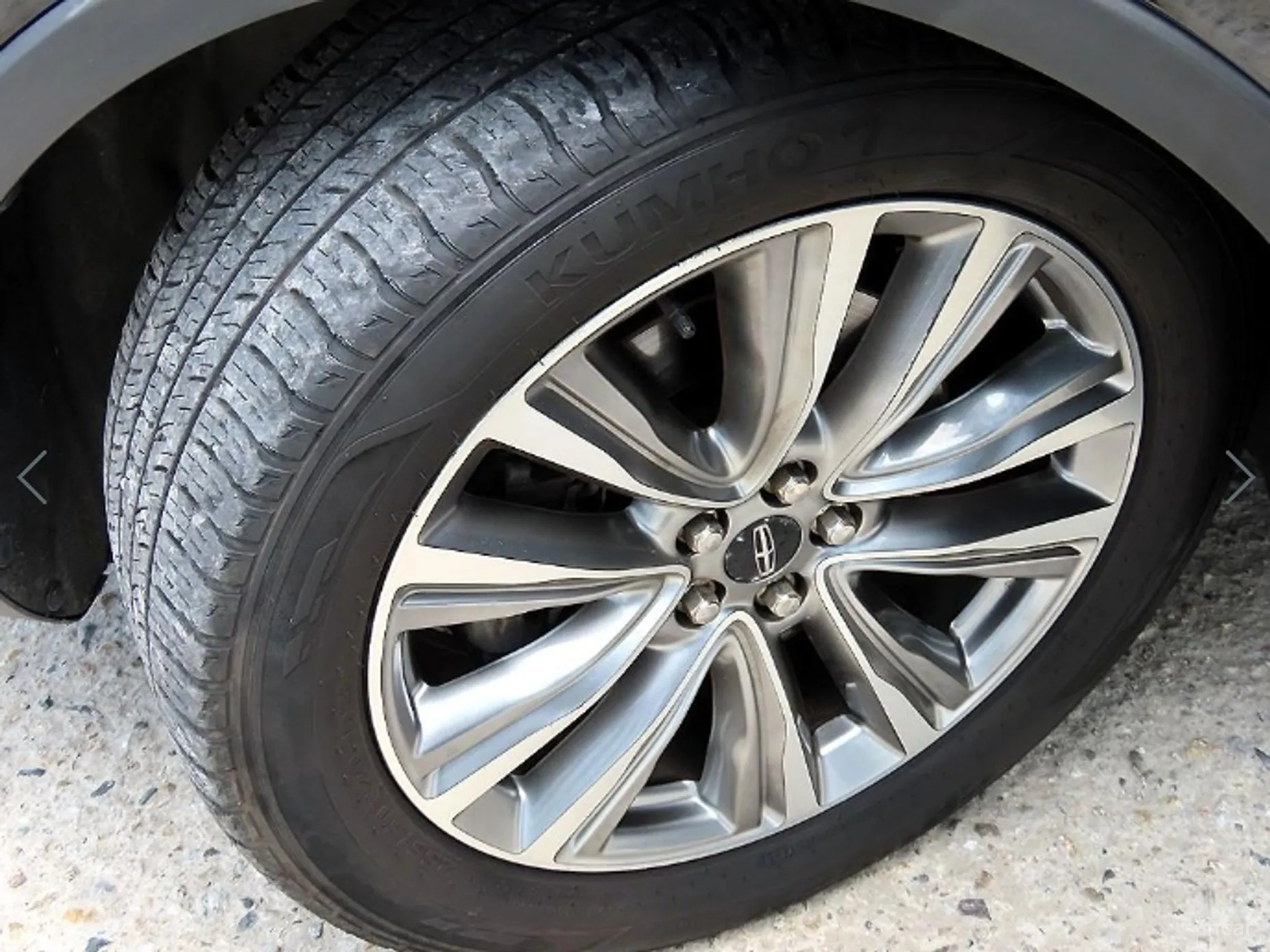 Lincoln MKX 2nd Generation превью 20