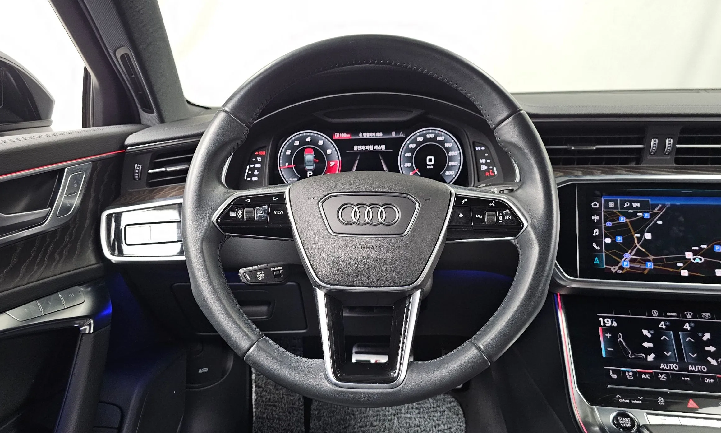Audi A6 (C8) превью 13