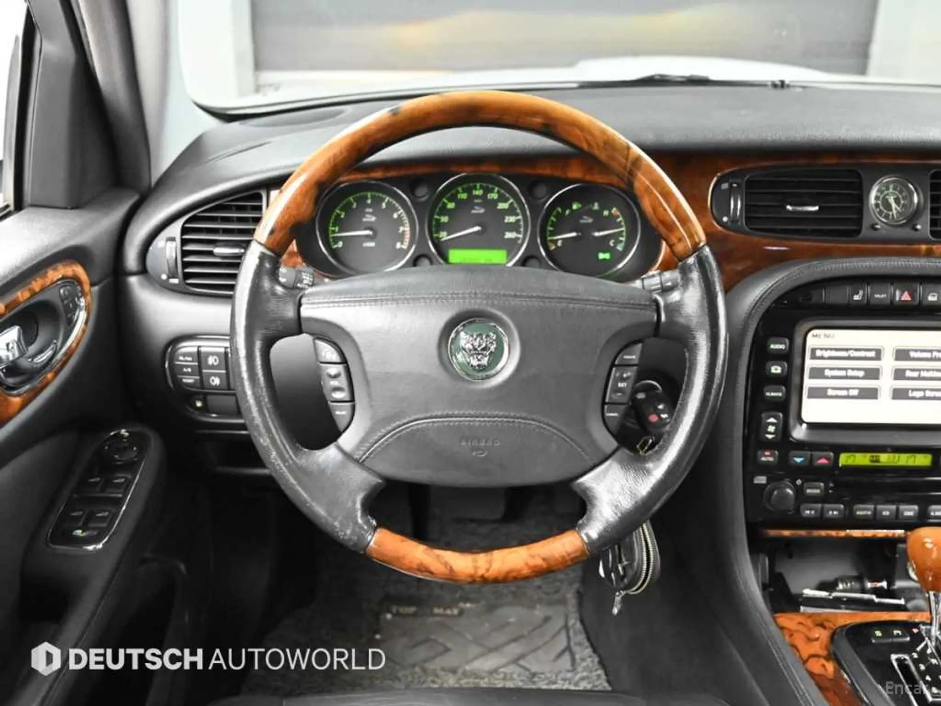 Jaguar XJ-8 превью 13