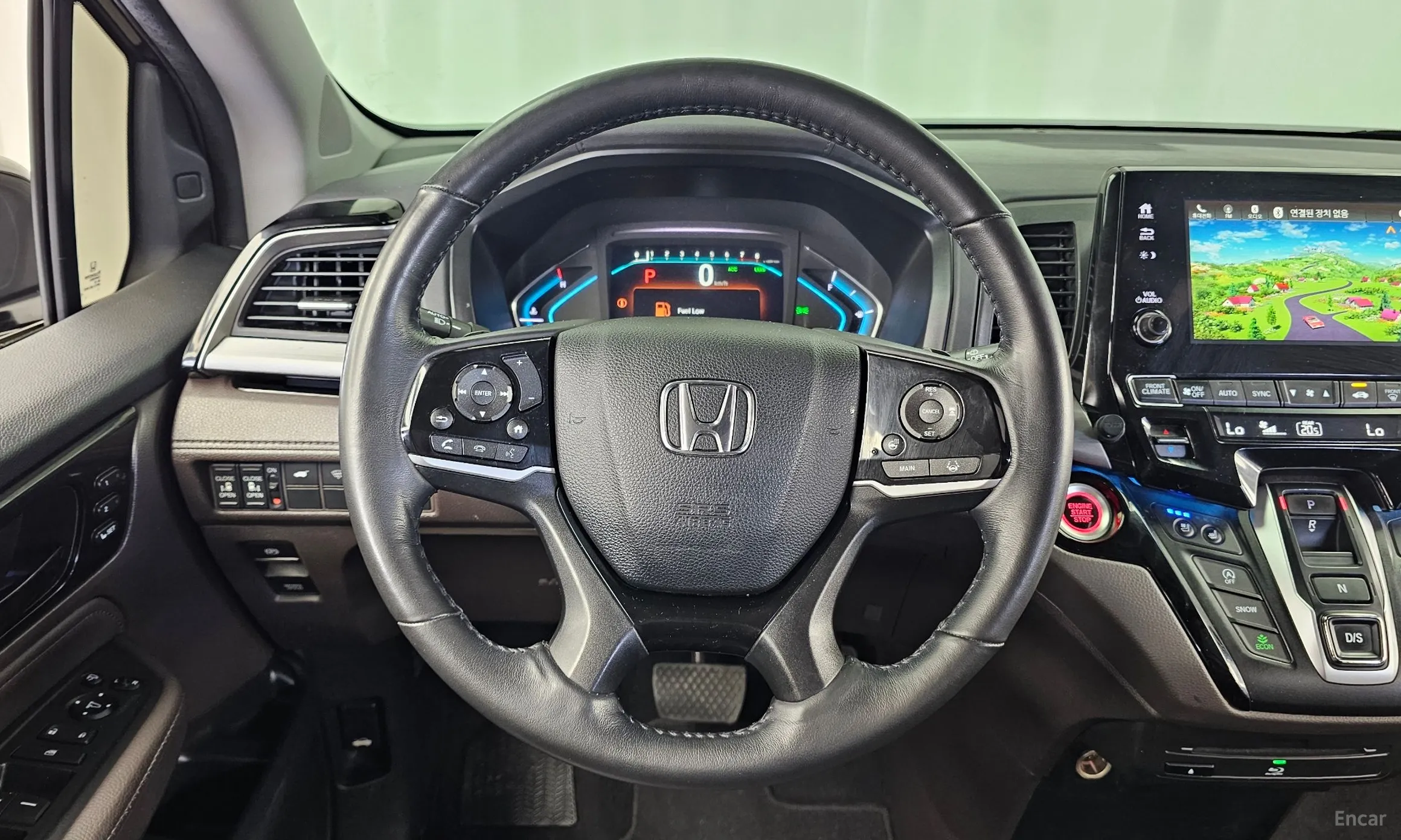 Honda Odyssey превью 13