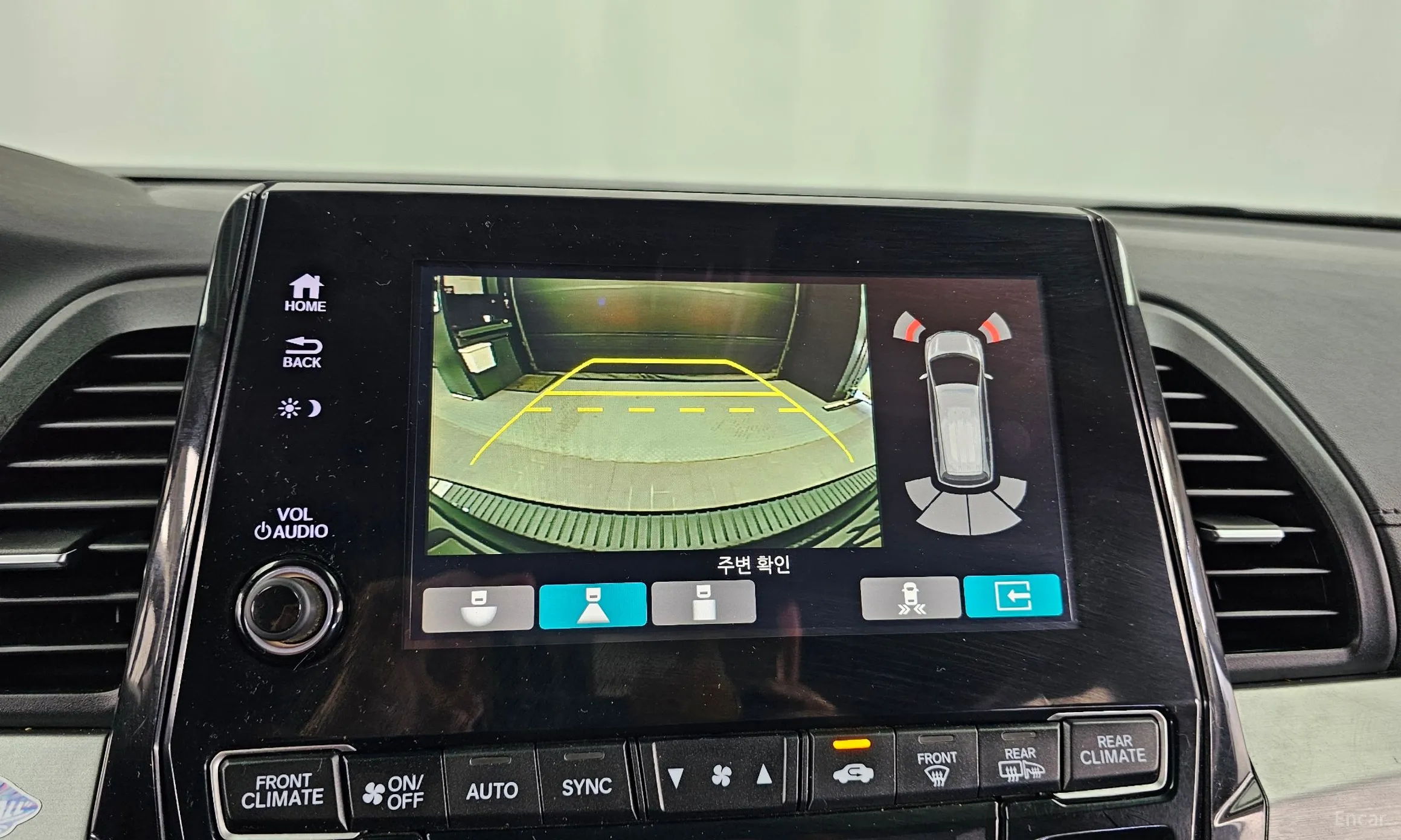 Honda Odyssey превью 15
