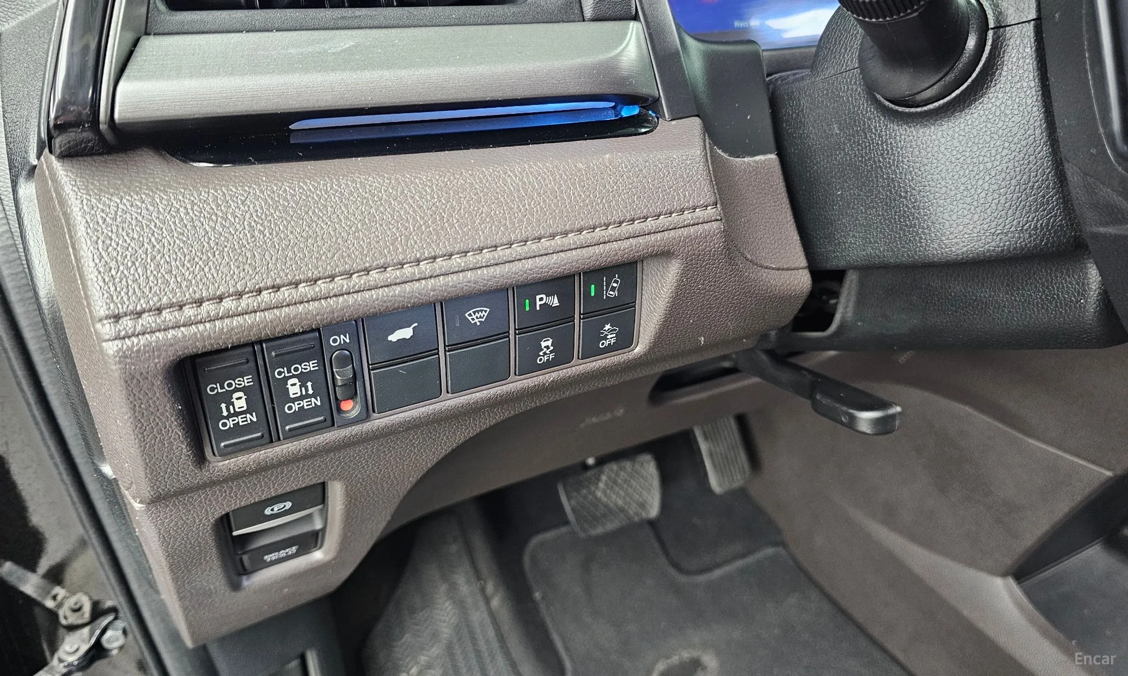 Honda Odyssey превью 16