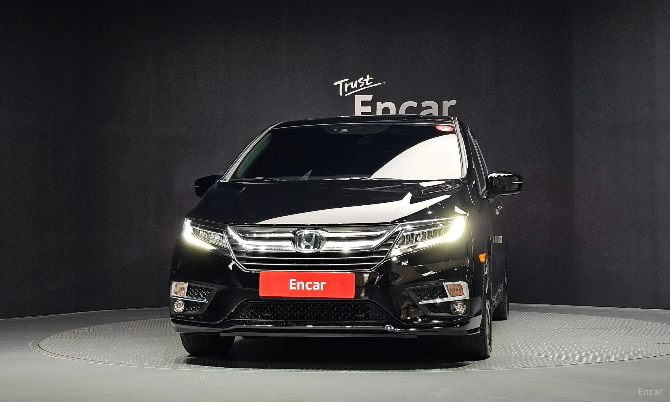 Honda Odyssey превью 3