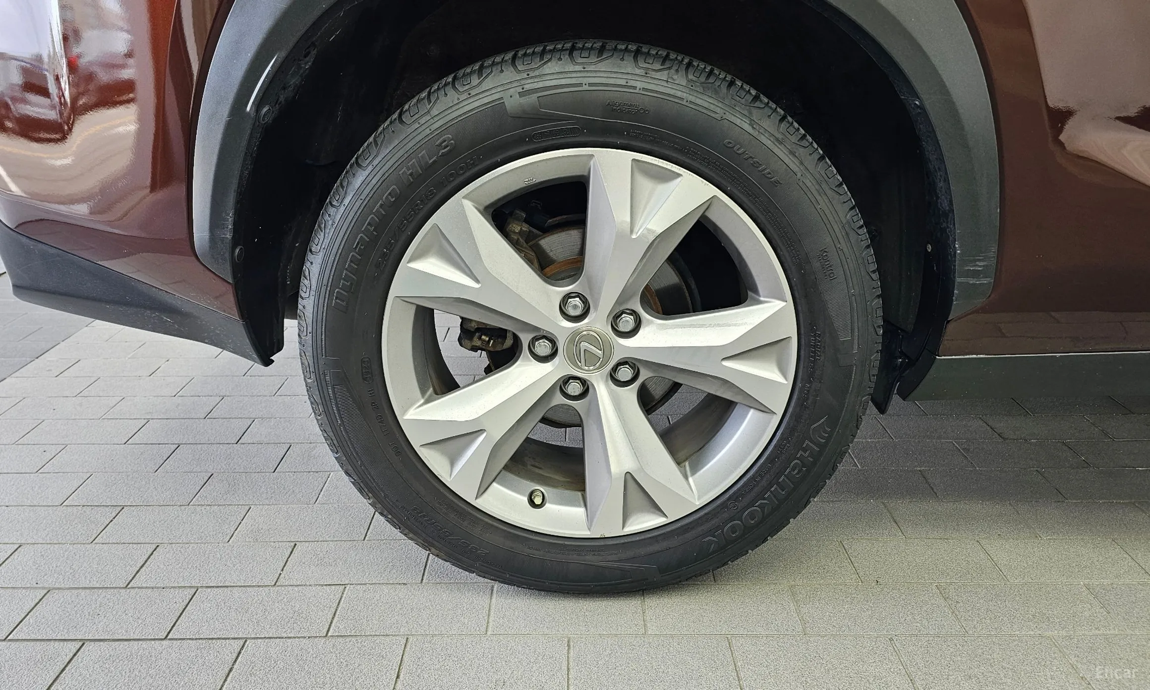 Lexus NX300h превью 5