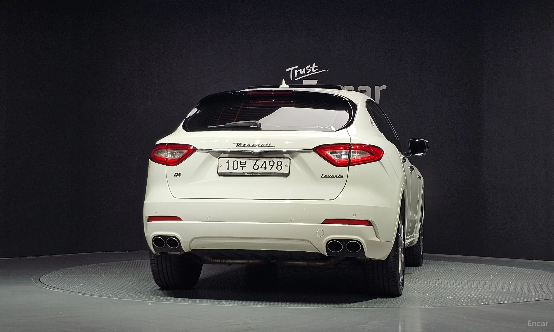 Maserati Levante превью 4