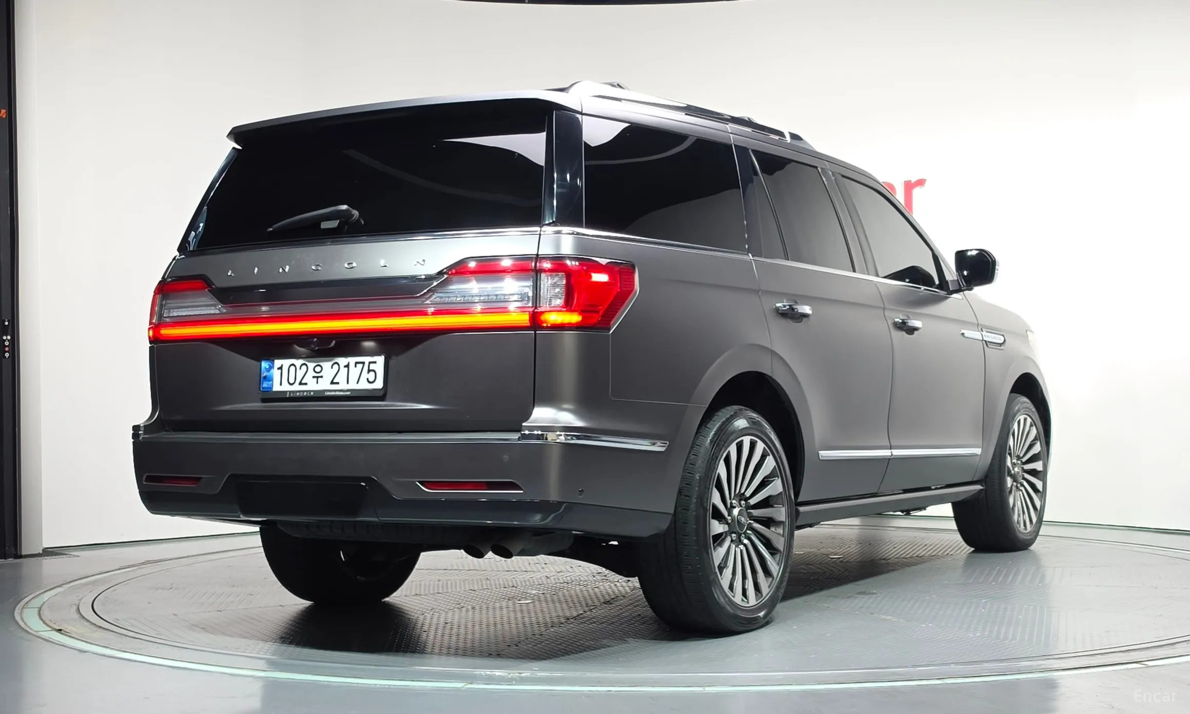 Lincoln Navigator 4th generation