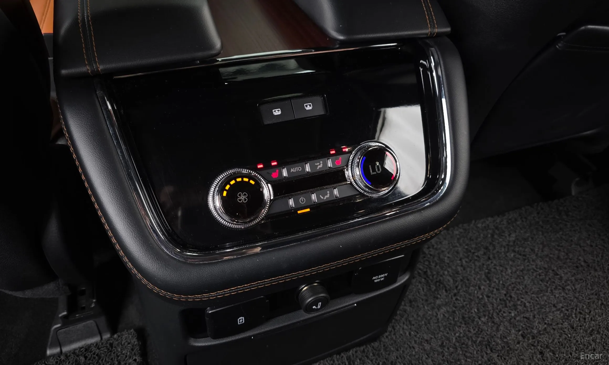Lincoln Navigator 4th generation превью 18