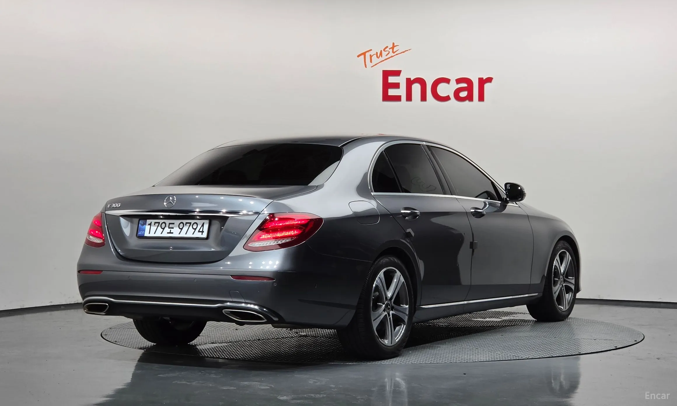 Mercedes Benz E-Class W213