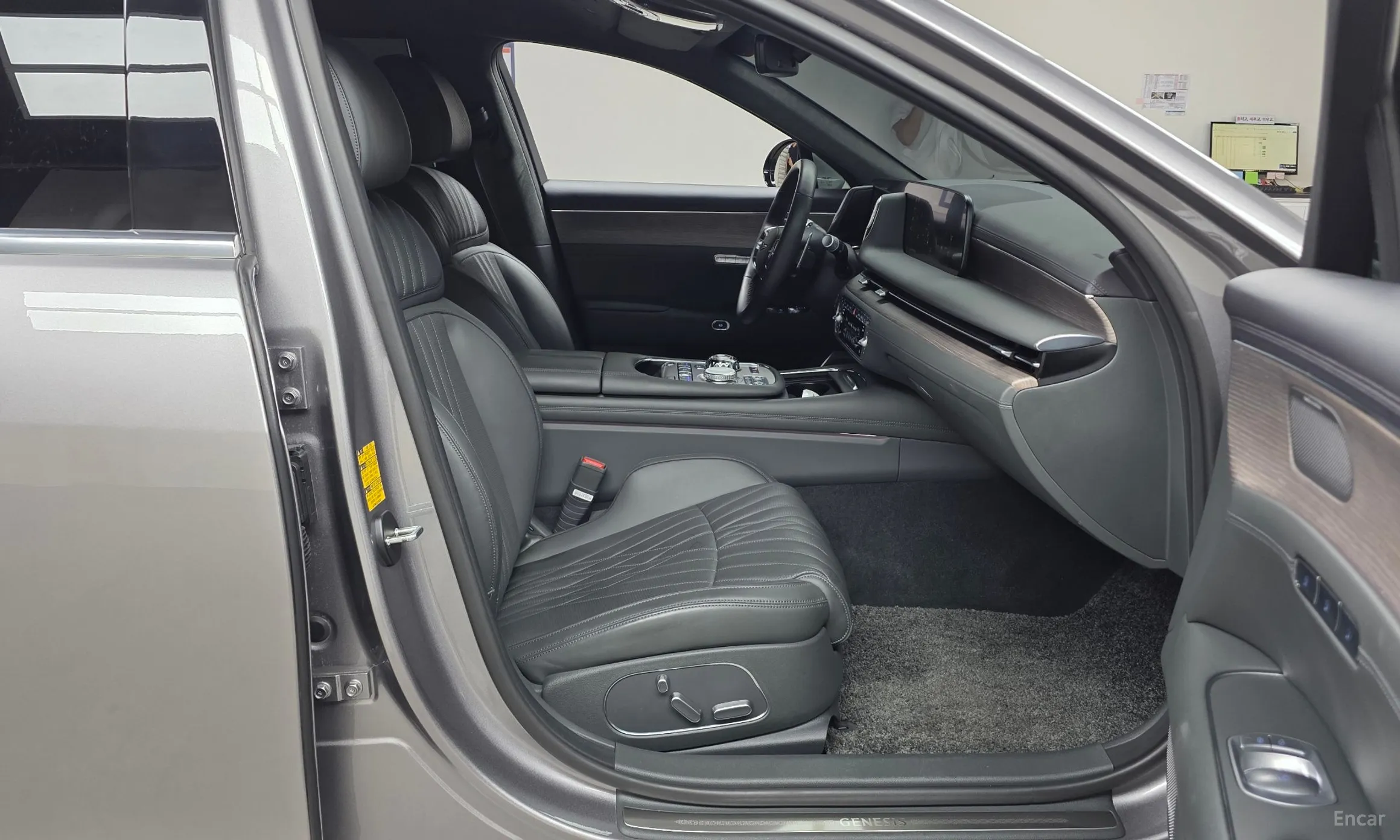 Genesis G90 (RS4) превью 11