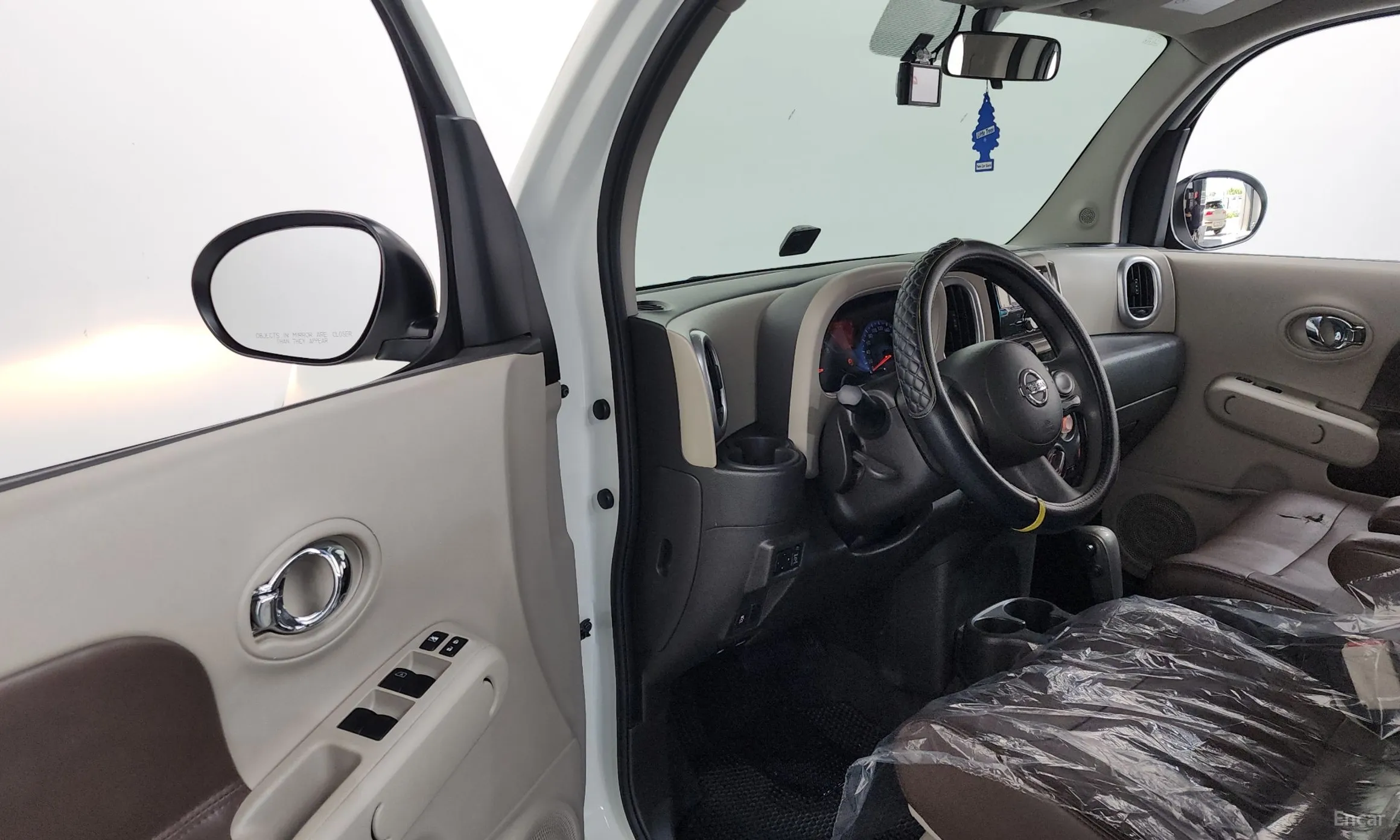 Nissan Cube превью 10