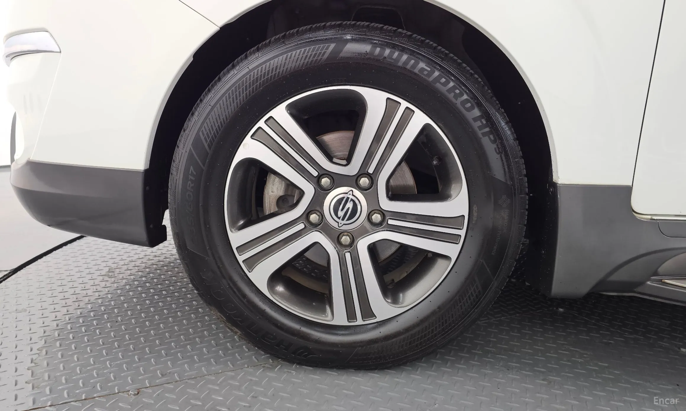 KG Mobility (SsangYong) Korando Turismo превью 5