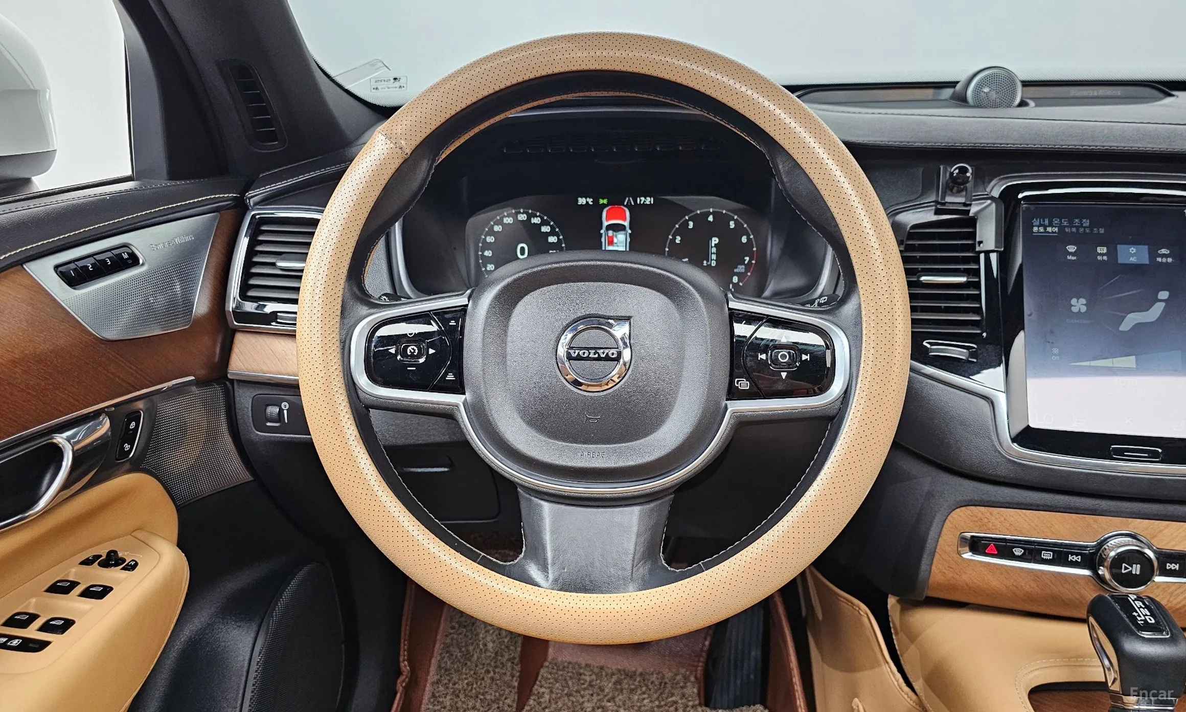 Volvo XC90 Gen 2 превью 13