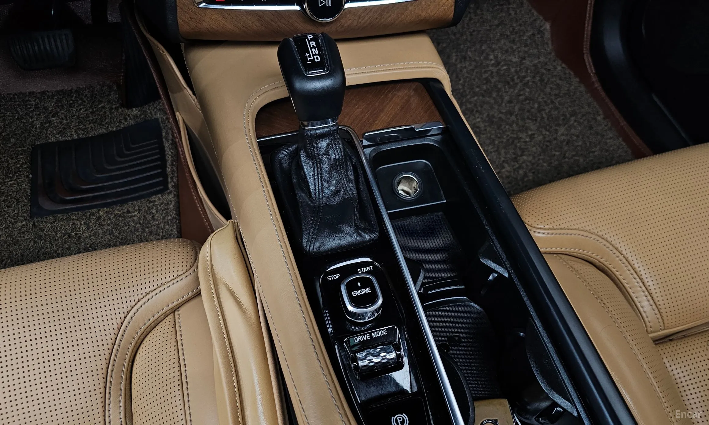 Volvo XC90 Gen 2 превью 9