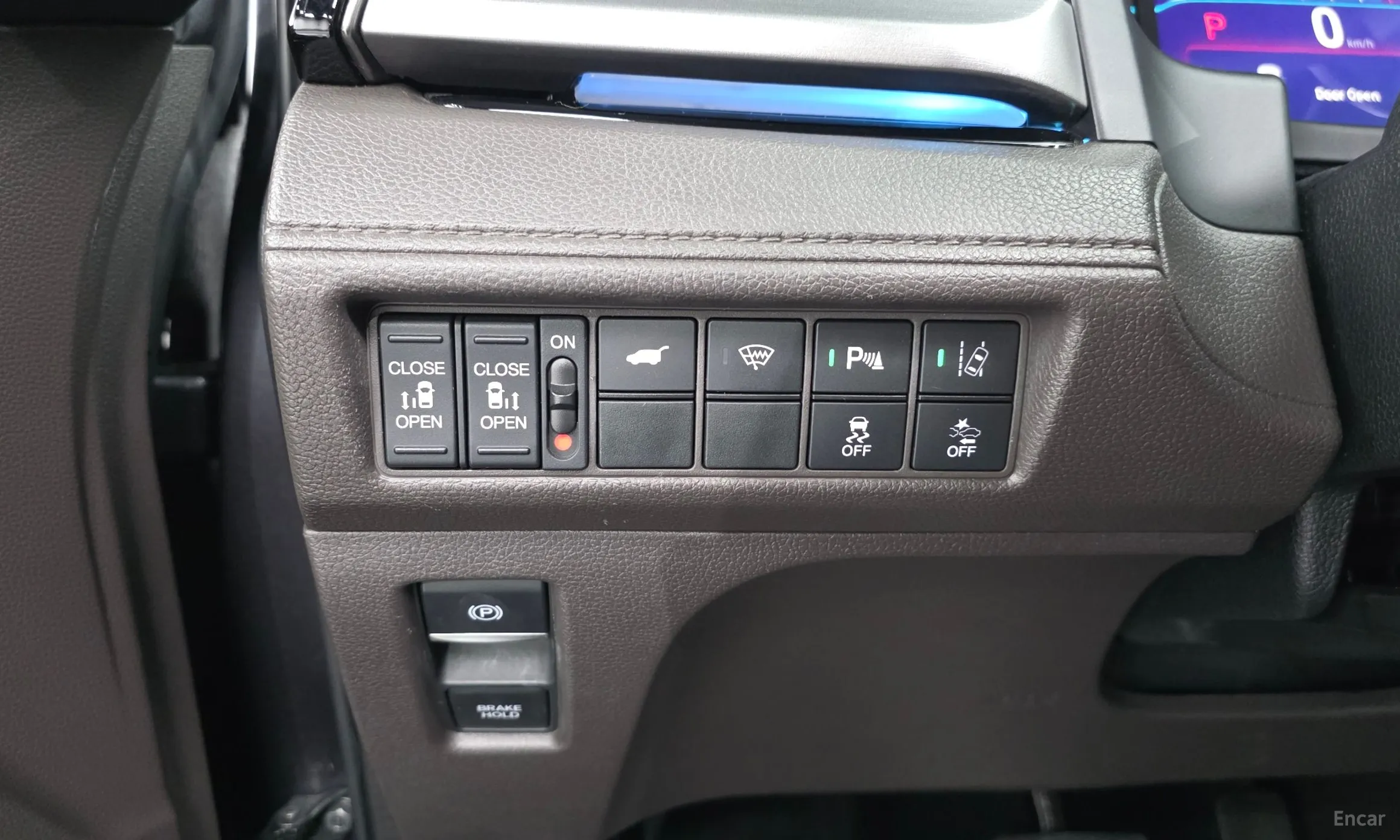 Honda Odyssey превью 17