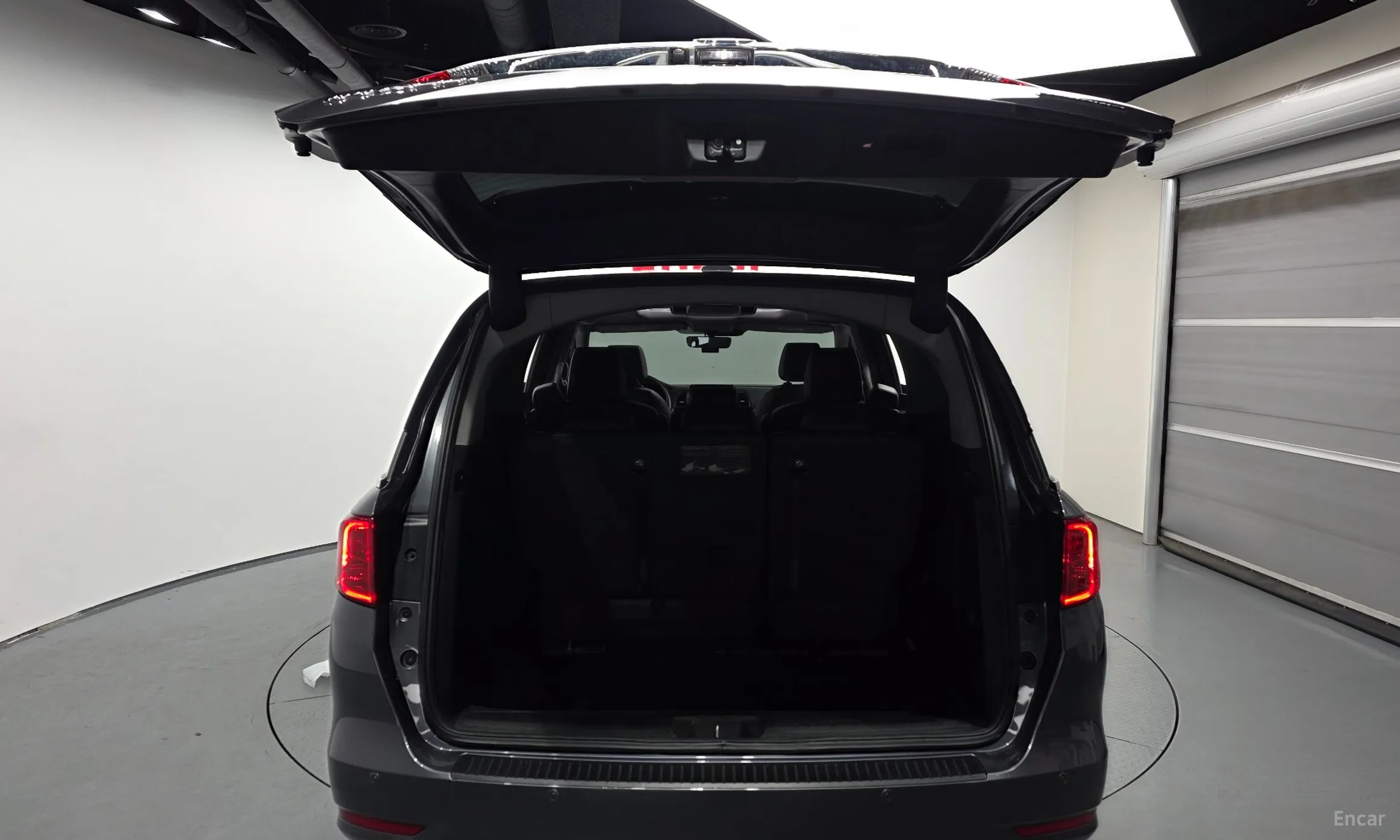 Honda Odyssey превью 20