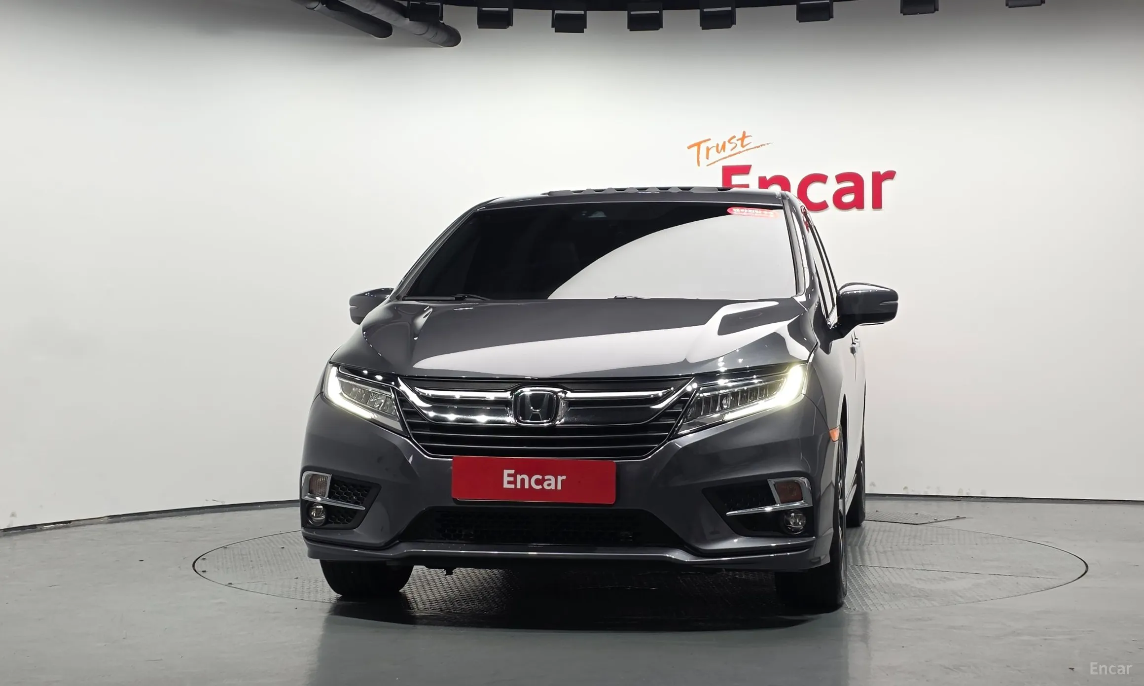 Honda Odyssey превью 3