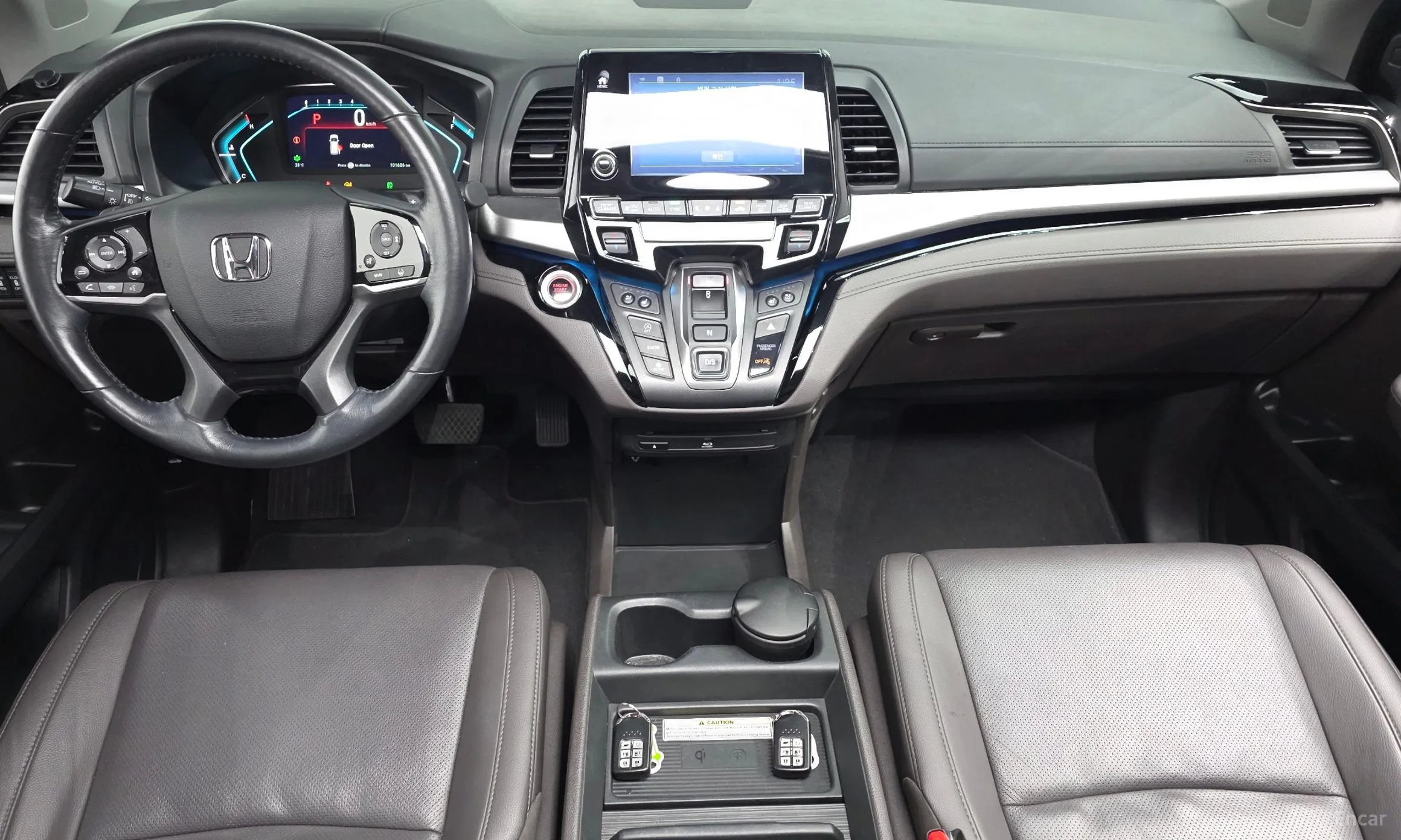 Honda Odyssey превью 7
