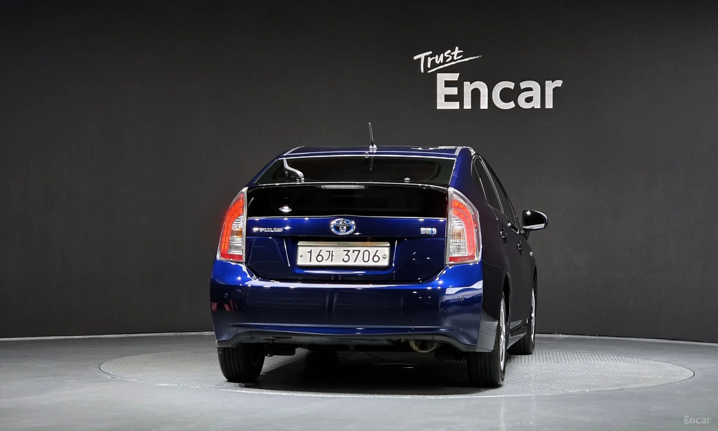 Toyota Toyota Prius превью 4