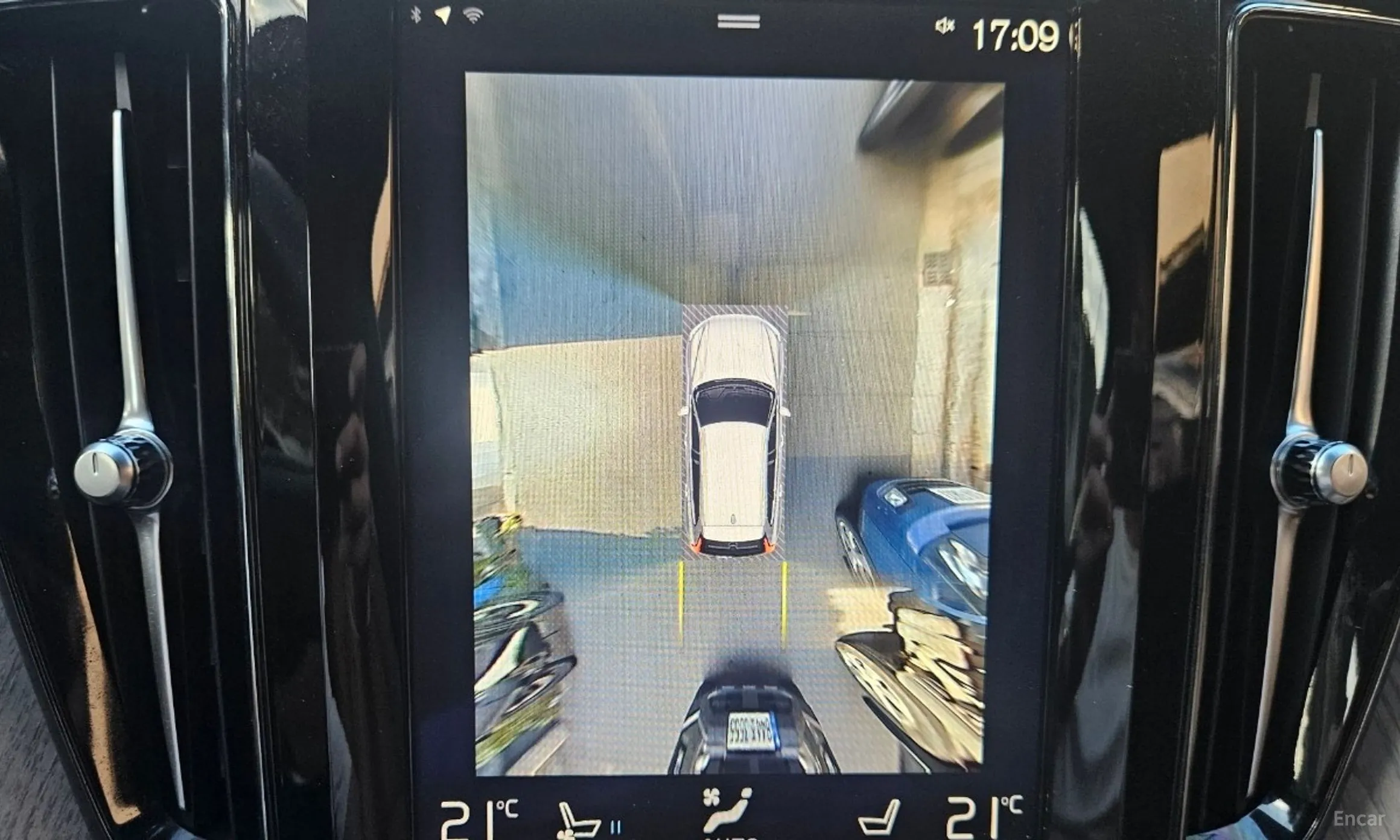 Volvo XC60 Gen 2 превью 15