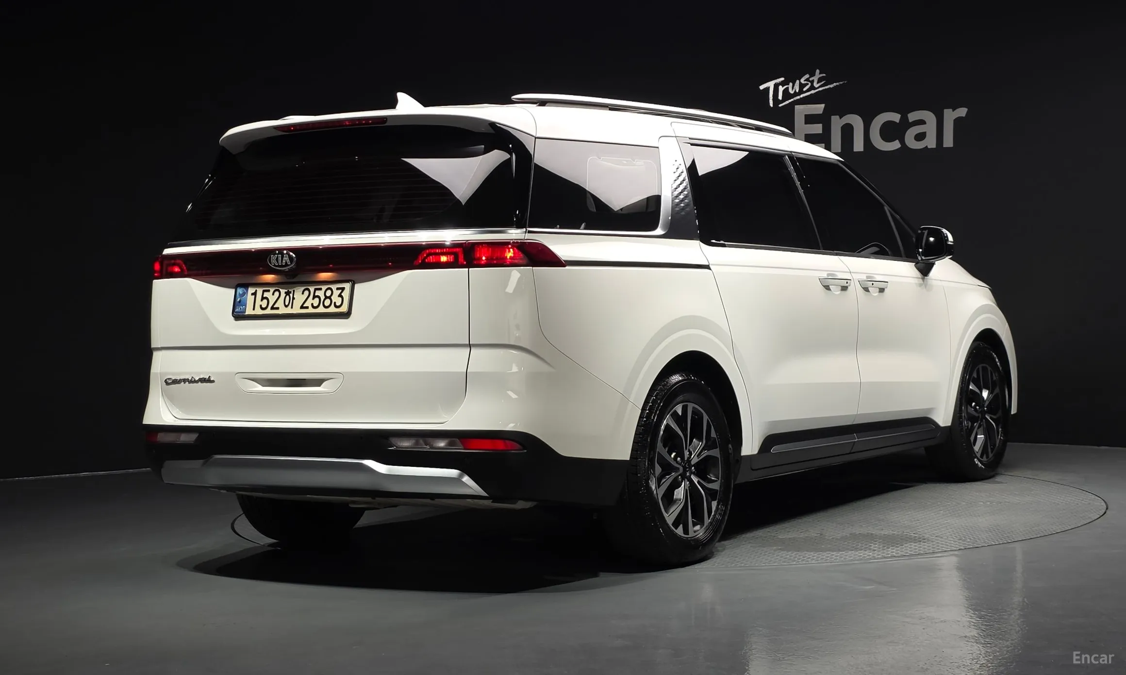 Kia Carnival Gen 4