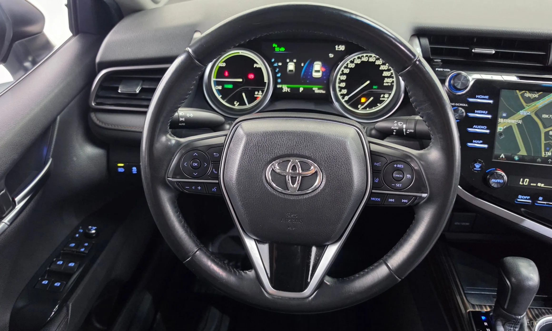 Toyota Camry (XV70) превью 14
