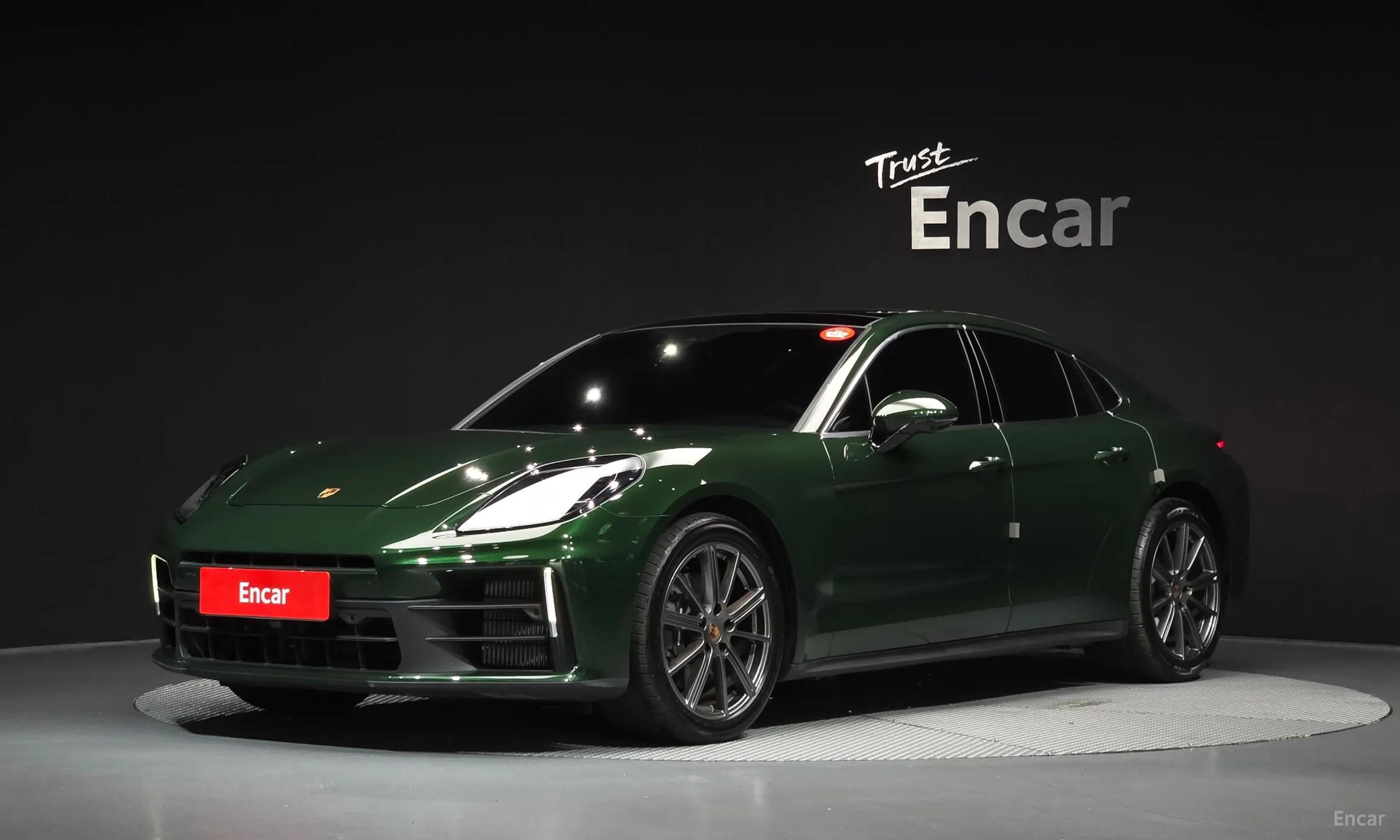 Porsche Panamera (976)