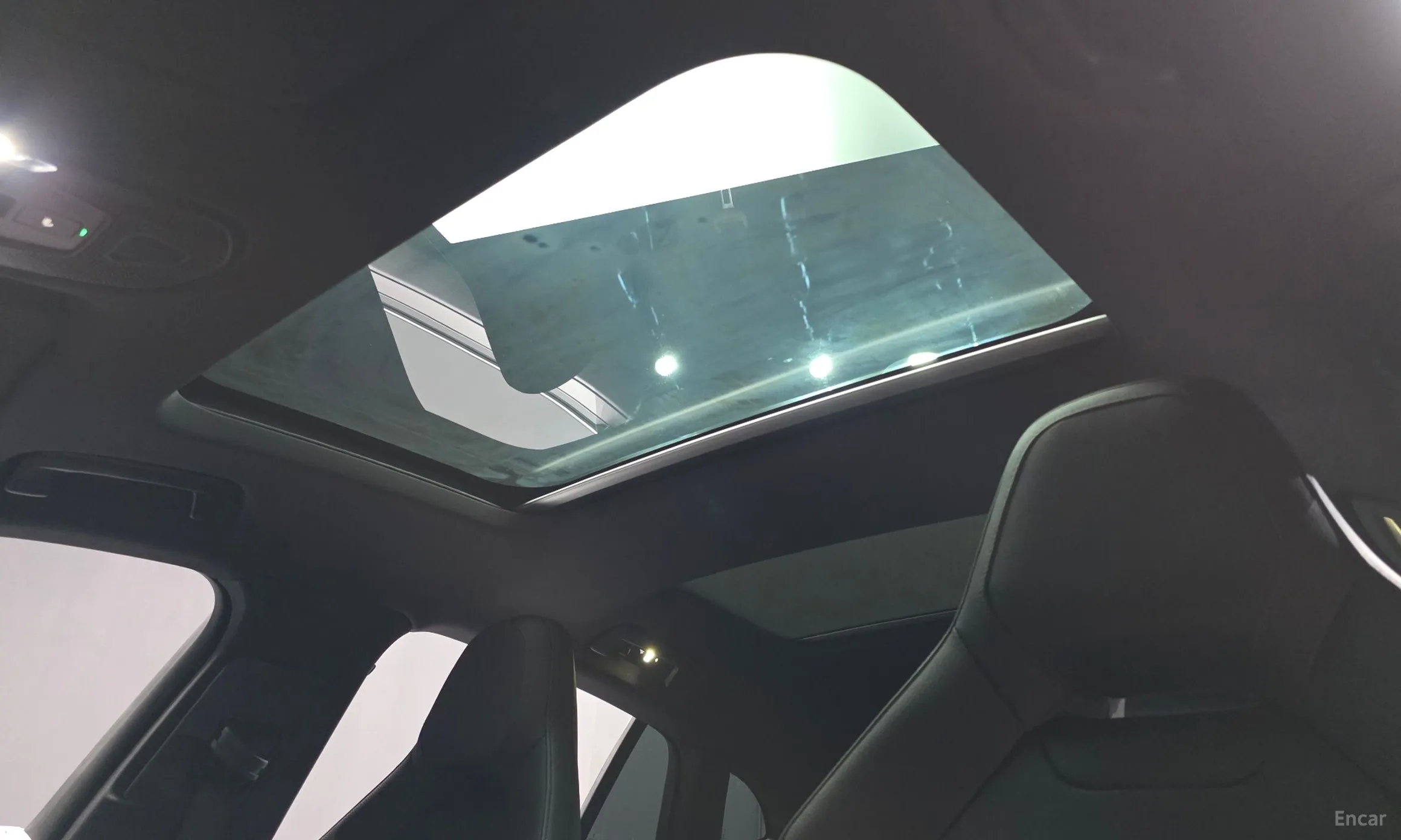 Porsche Panamera (976) превью 19