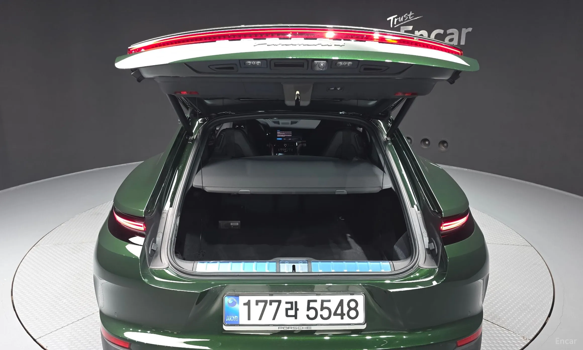 Porsche Panamera (976) превью 20
