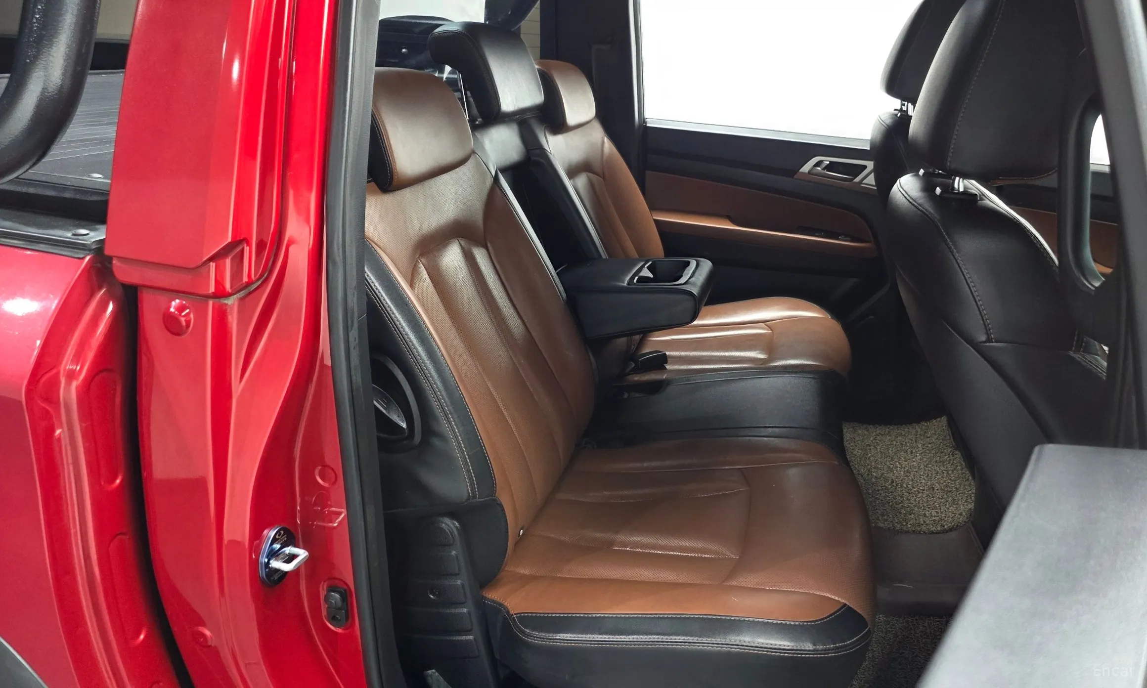 KG Mobility (SsangYong) Rexton Sports превью 11