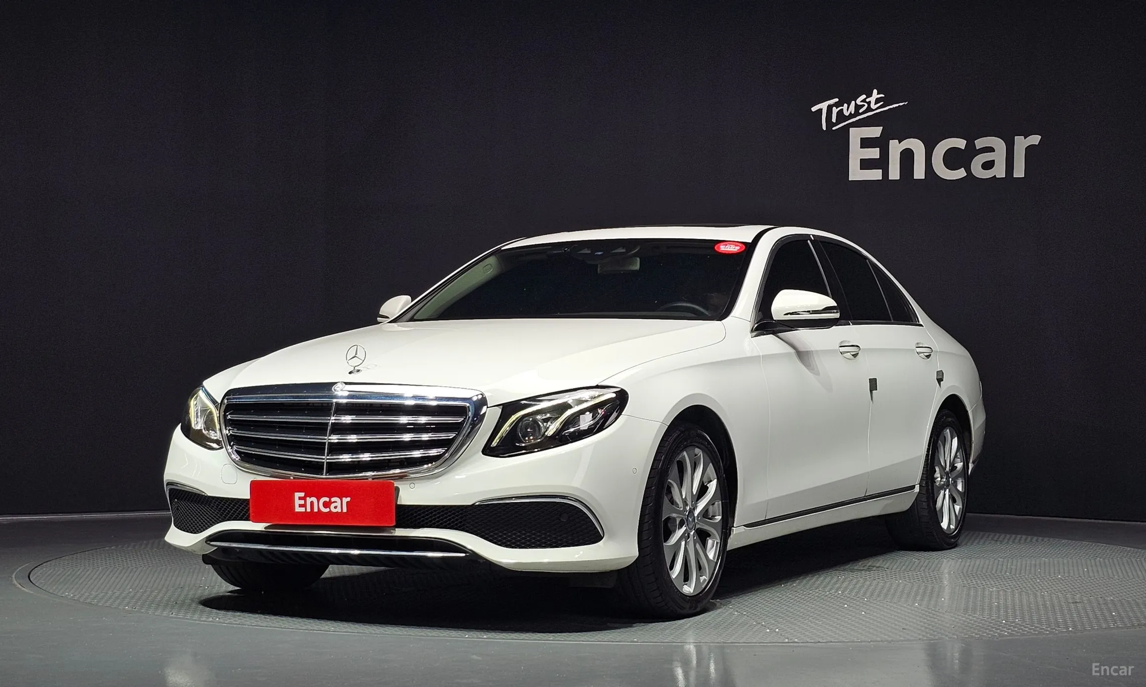 Mercedes Benz E-Class W213