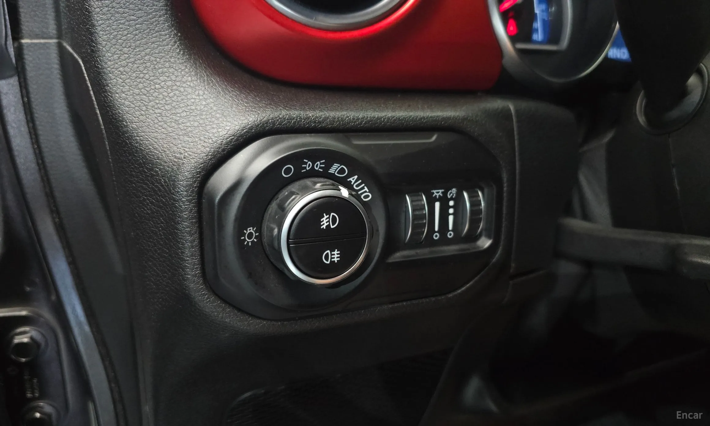 Jeep Wrangler (JL) превью 16
