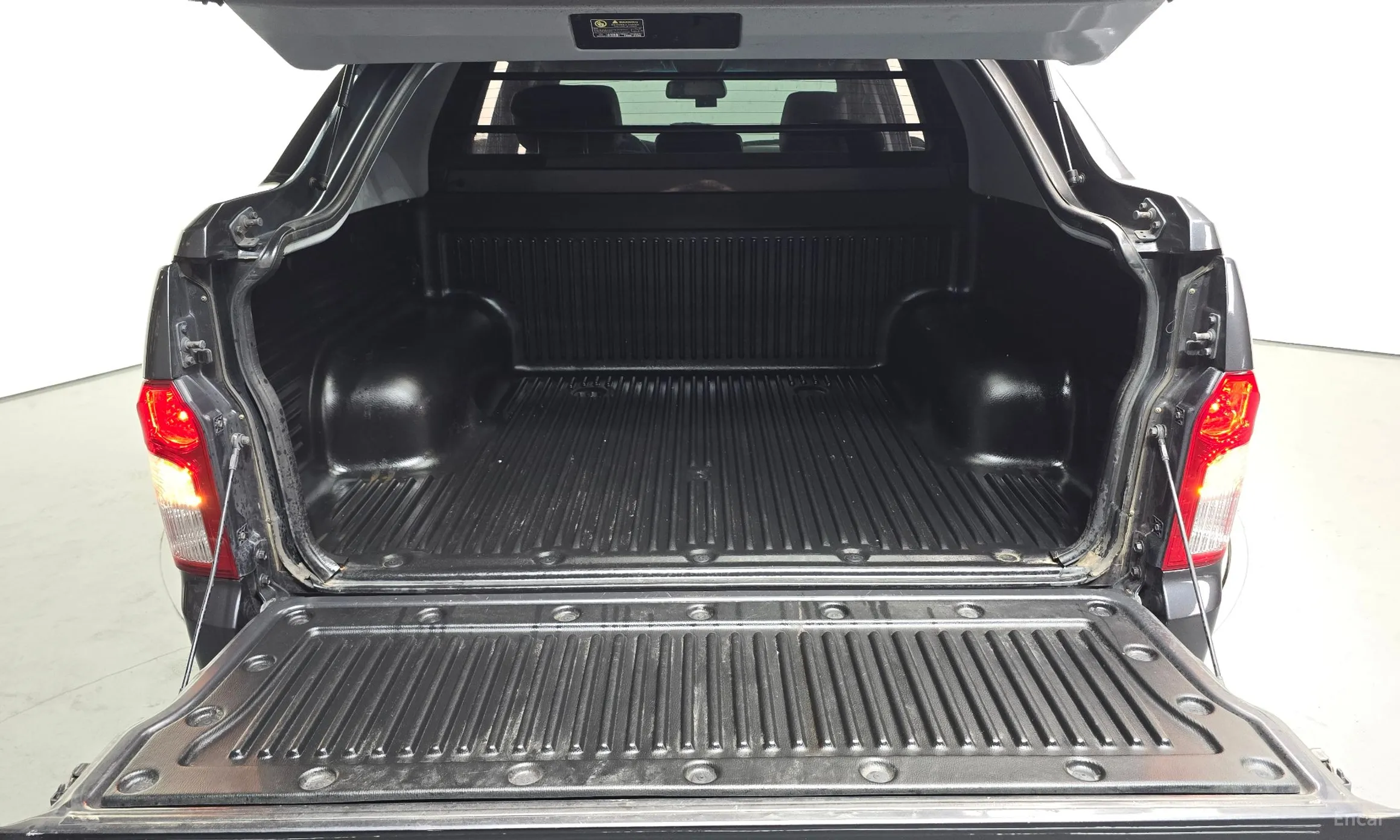 KG Mobility (SsangYong) Korando Sports превью 19