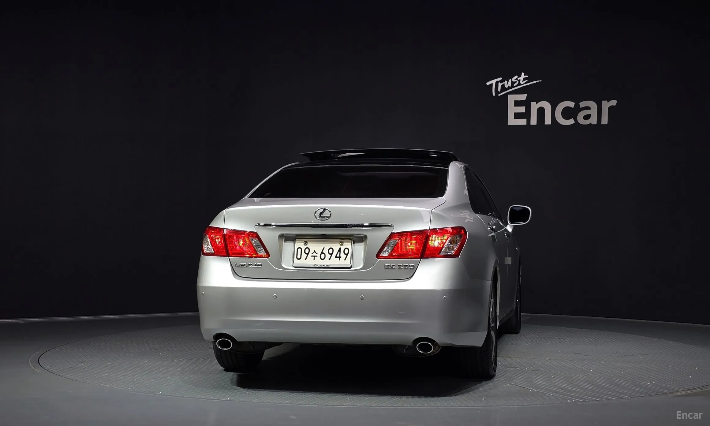Lexus ES350 превью 4