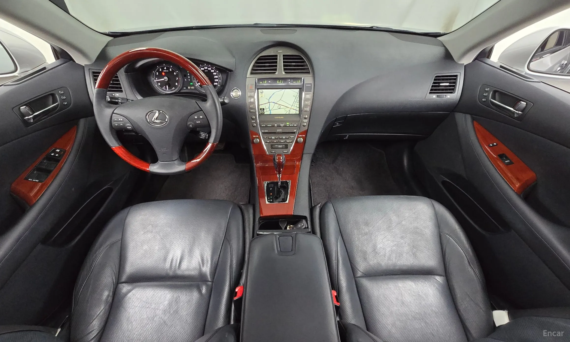 Lexus ES350 превью 7