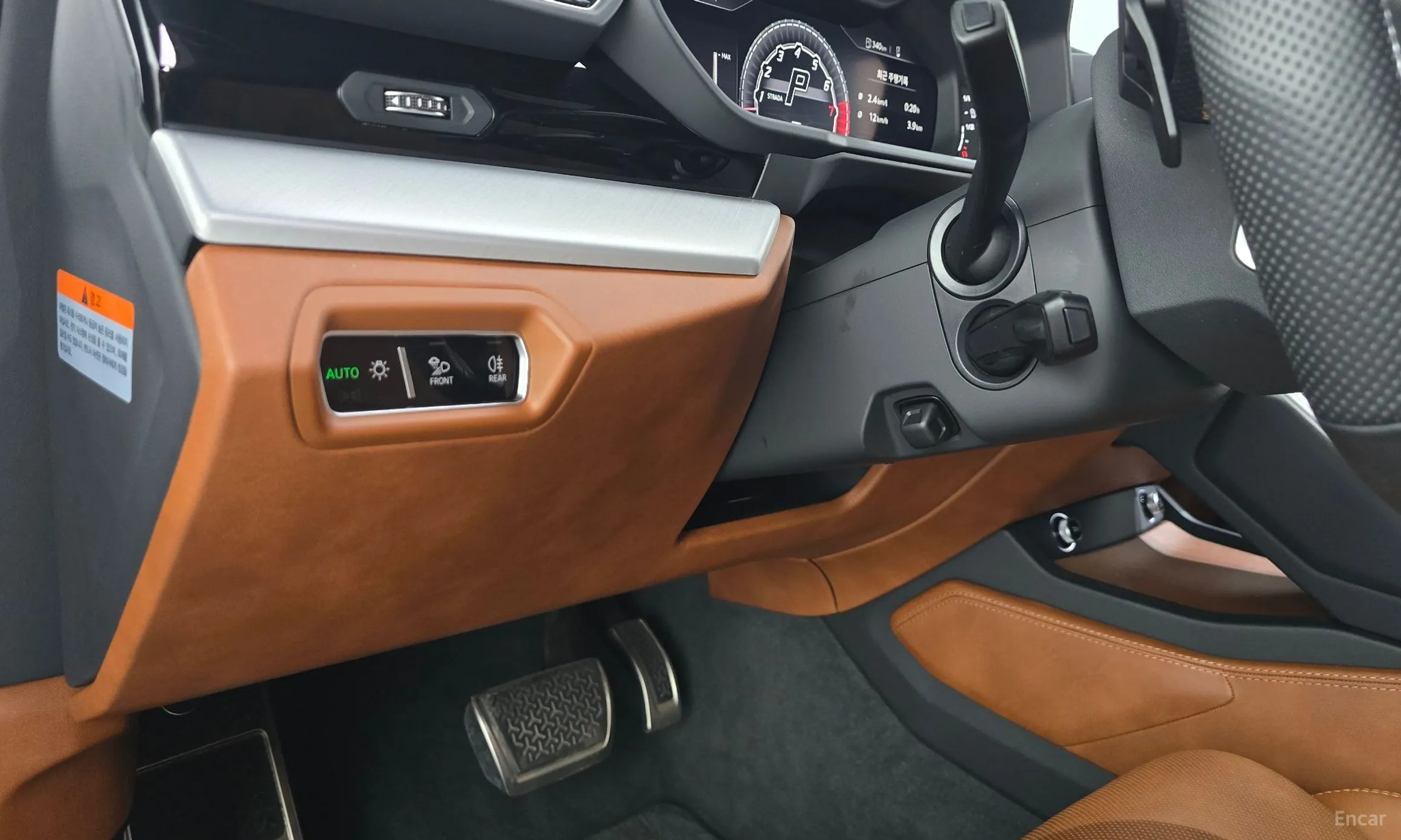 Lamborghini Urus превью 19