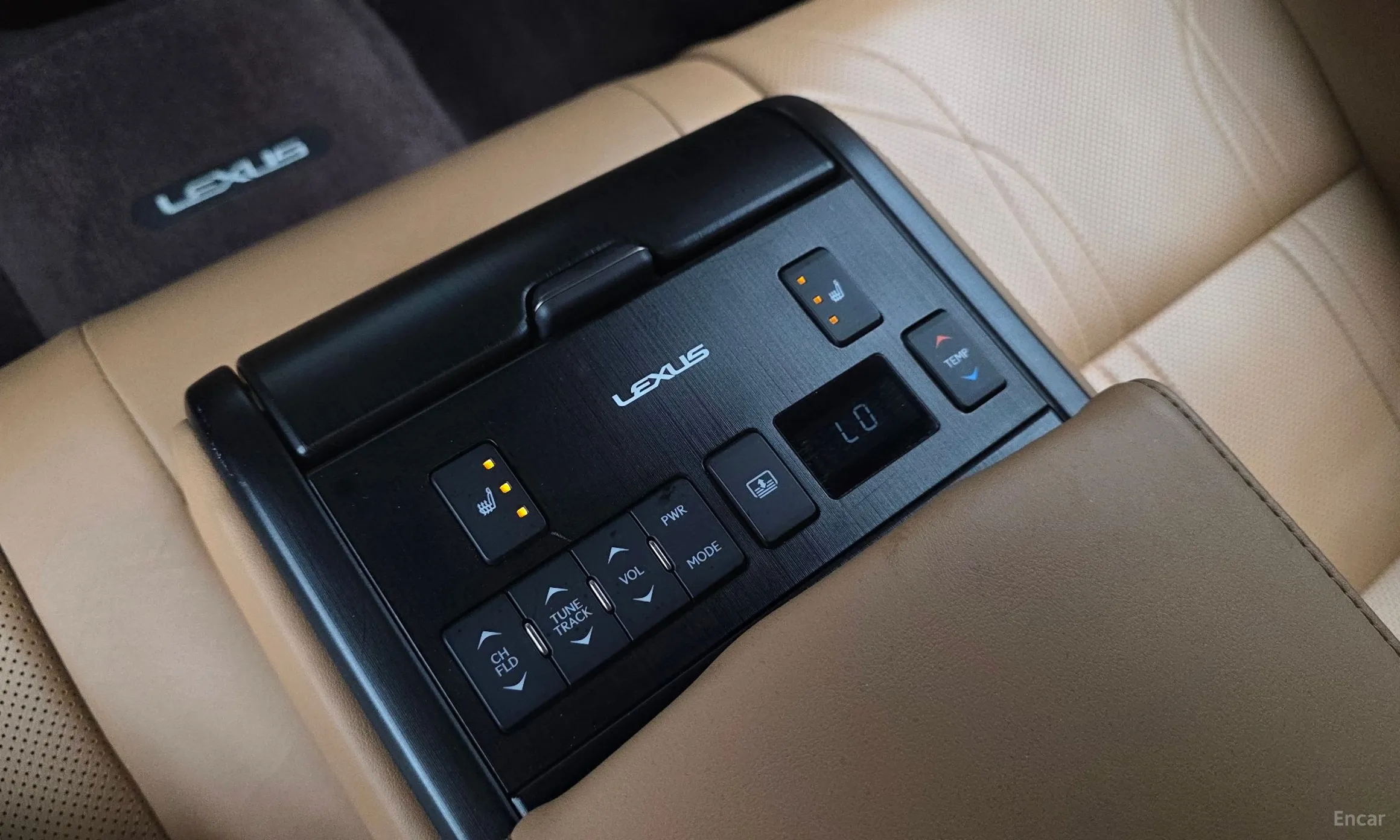Lexus ES300h 7th Generation превью 18