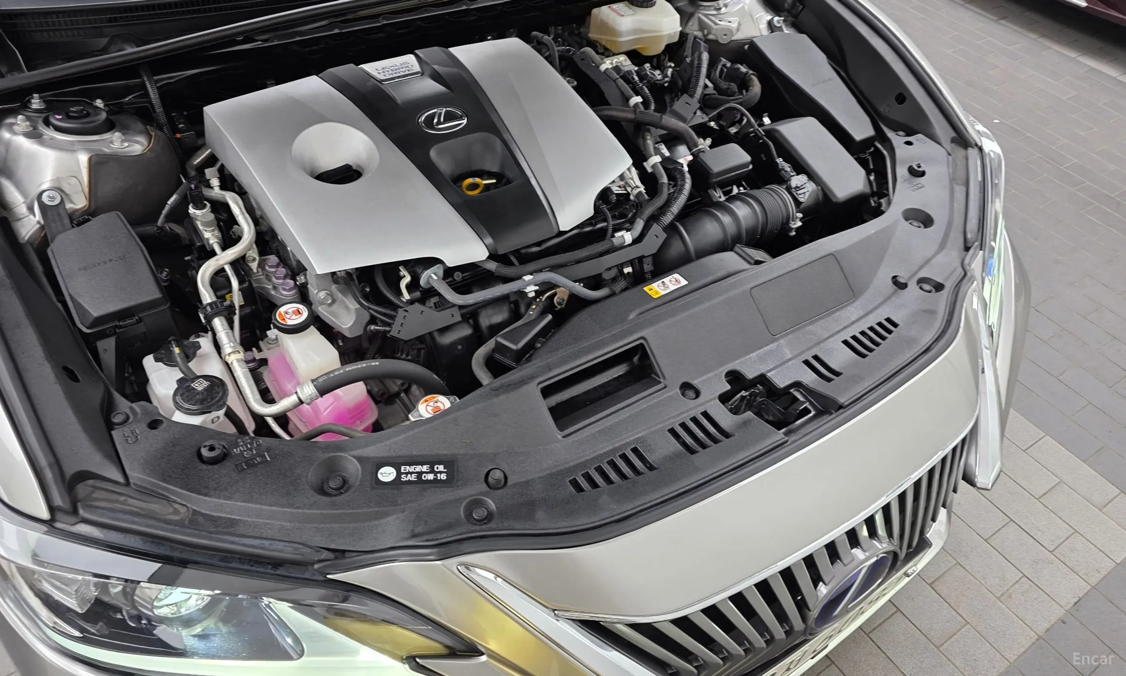 Lexus ES300h 7th Generation превью 6